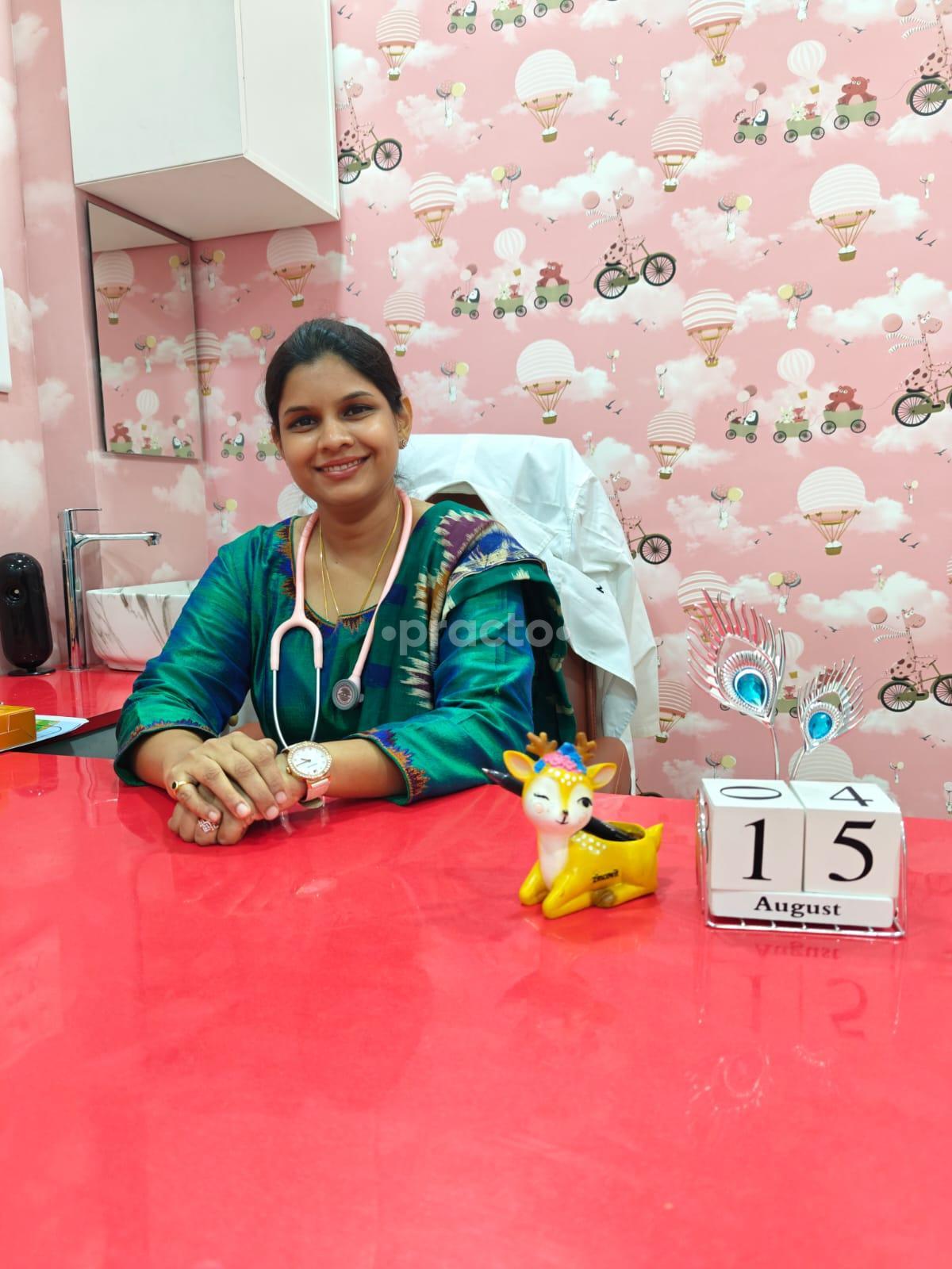 Consultation Room at Rainbow Kids Clinic Chembur East Mumbai
