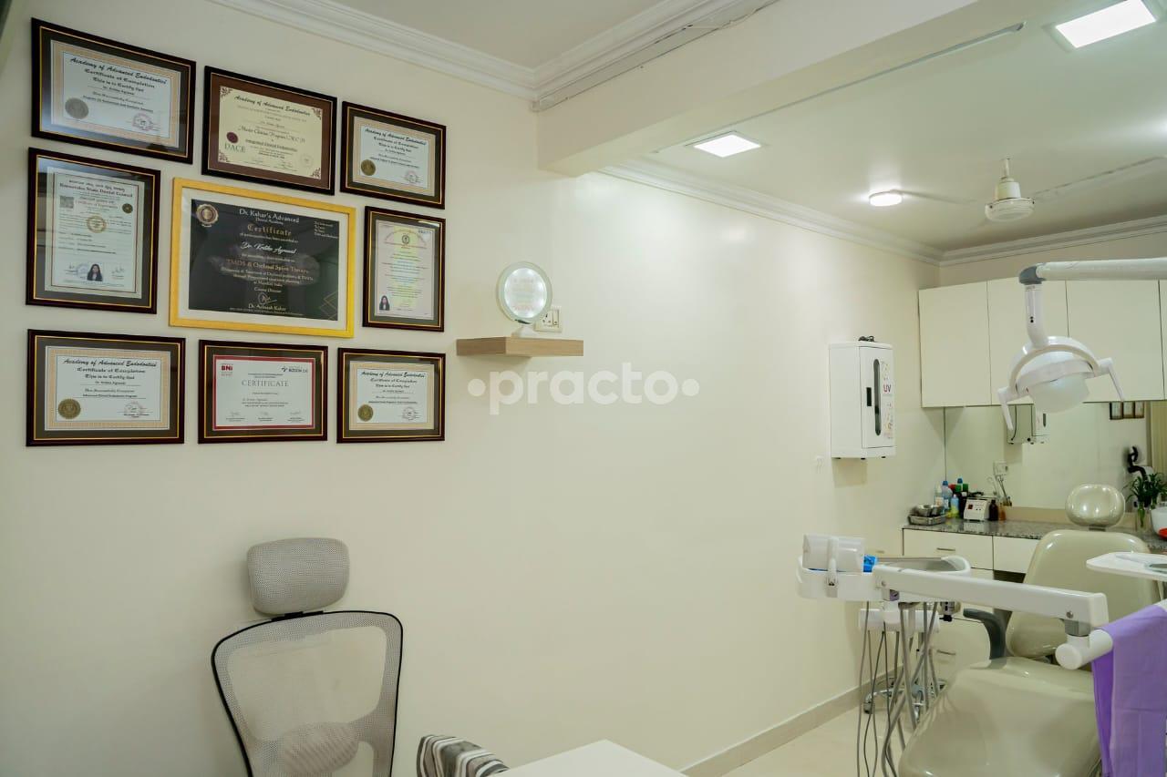 Deluxe/Luxury Room at Kshine Dental Studio Powai Mumbai