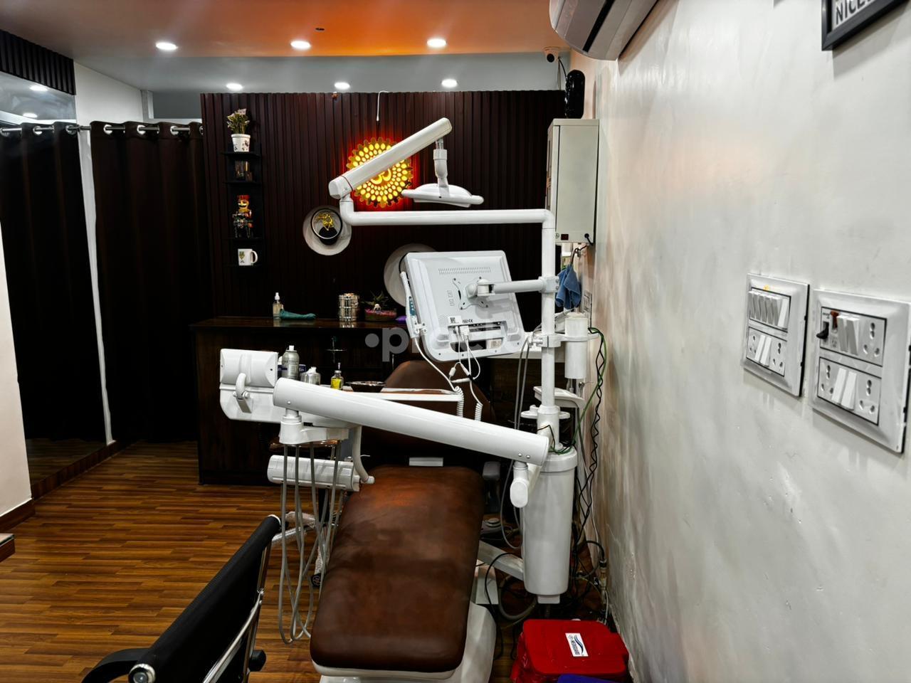Operation Room at Dr. Dubey's Dental Implant and Facial Surgery Centre Vaishali Ghaziabad