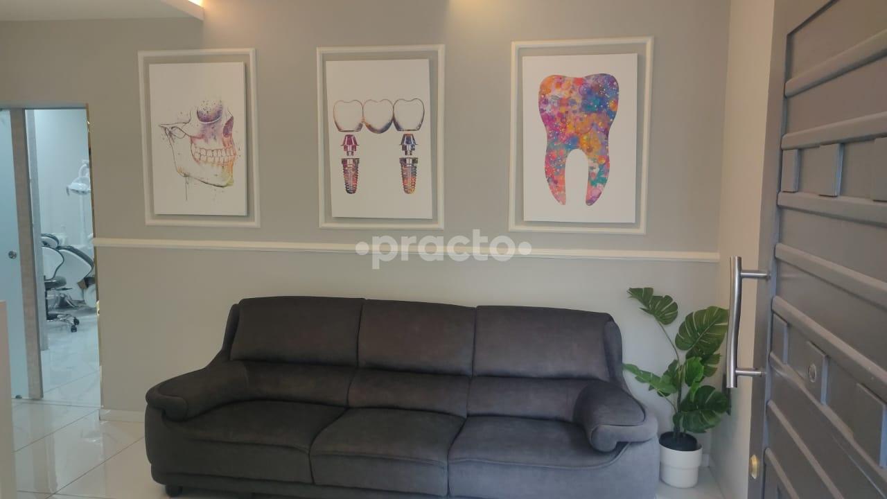 Waiting Area at OMS Clinic Oral & Maxillofacial Surgery Jayamahal Bangalore