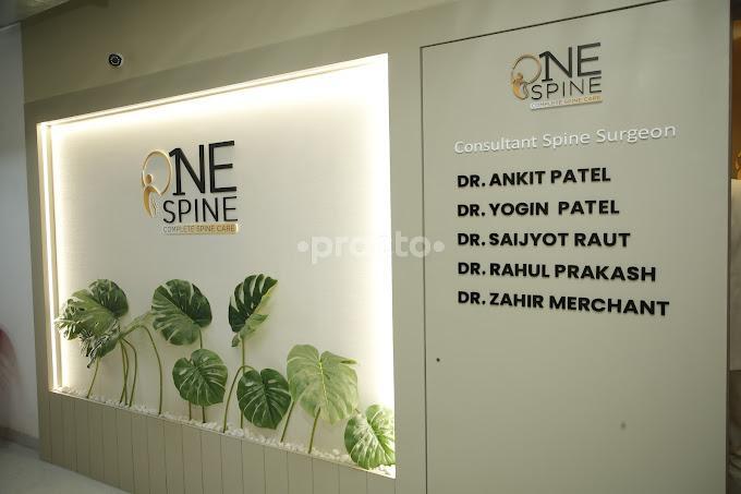 Outside Area at One Spine  Clinic Kandivali West Mumbai