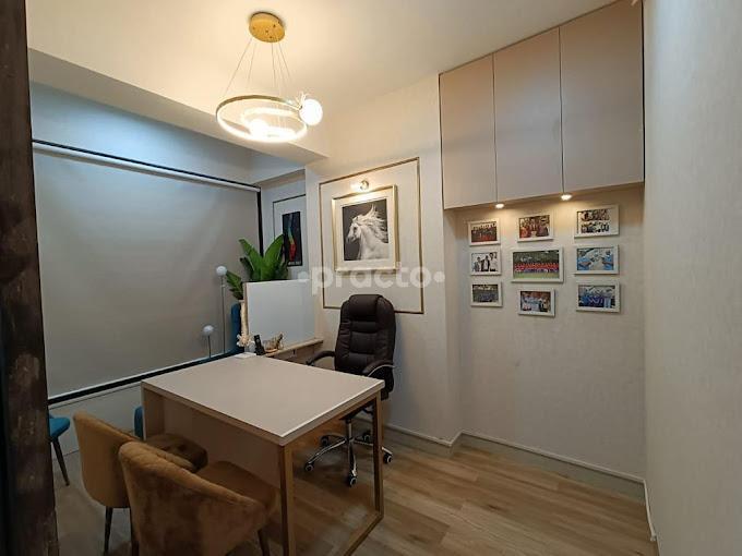 Consultation Room at One Spine Clinic Andheri West Mumbai