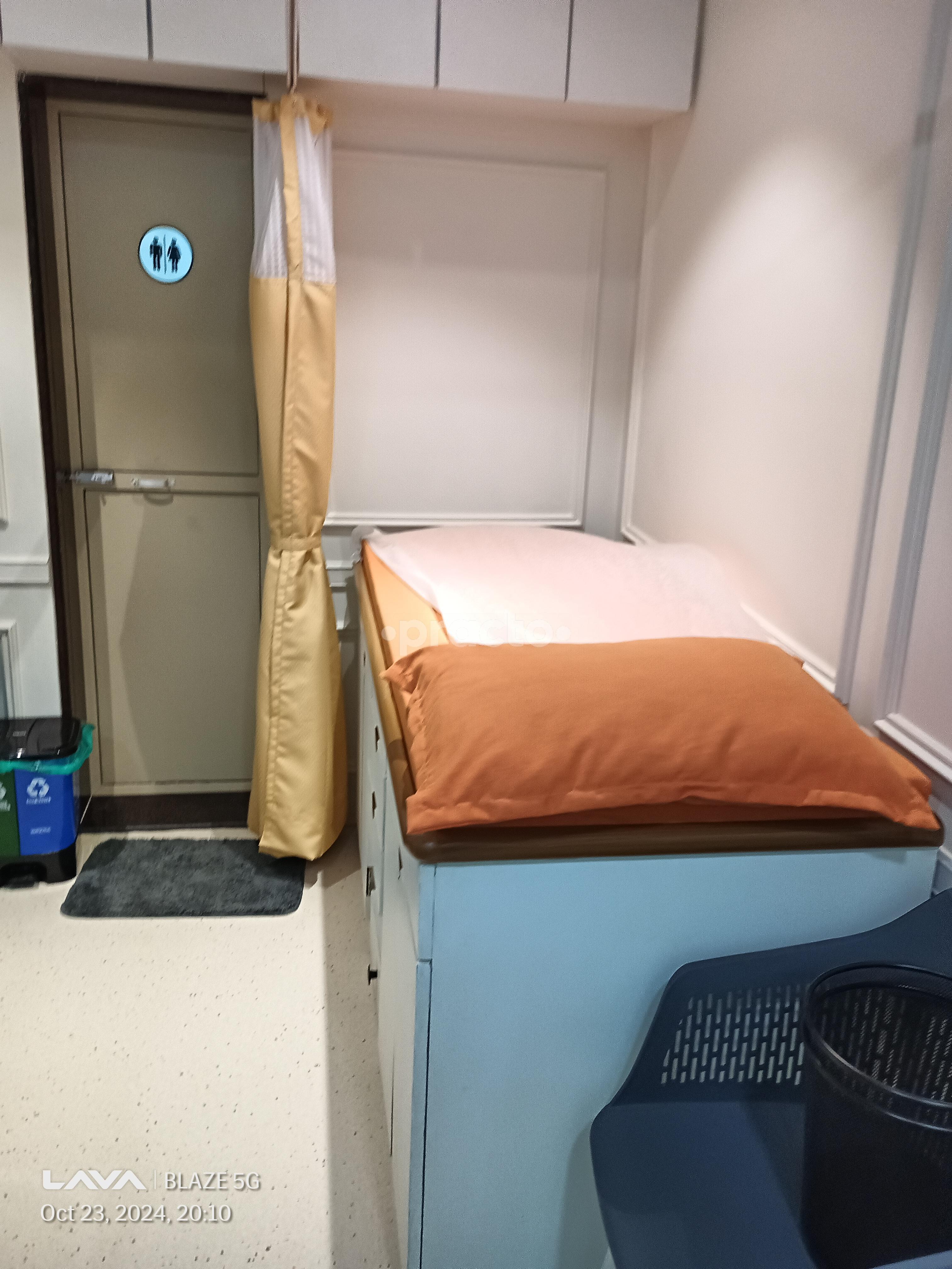 Examination Room at Shree Urology Clinic Dadar West Mumbai