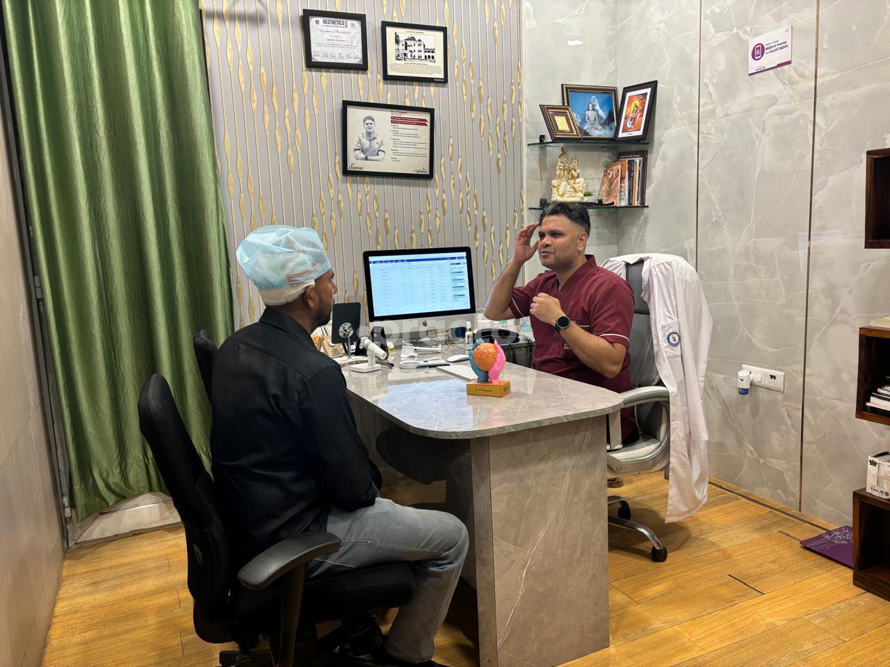 Consultation Room at Hairfree and Hairgrow Clinic South City-I Gurgaon