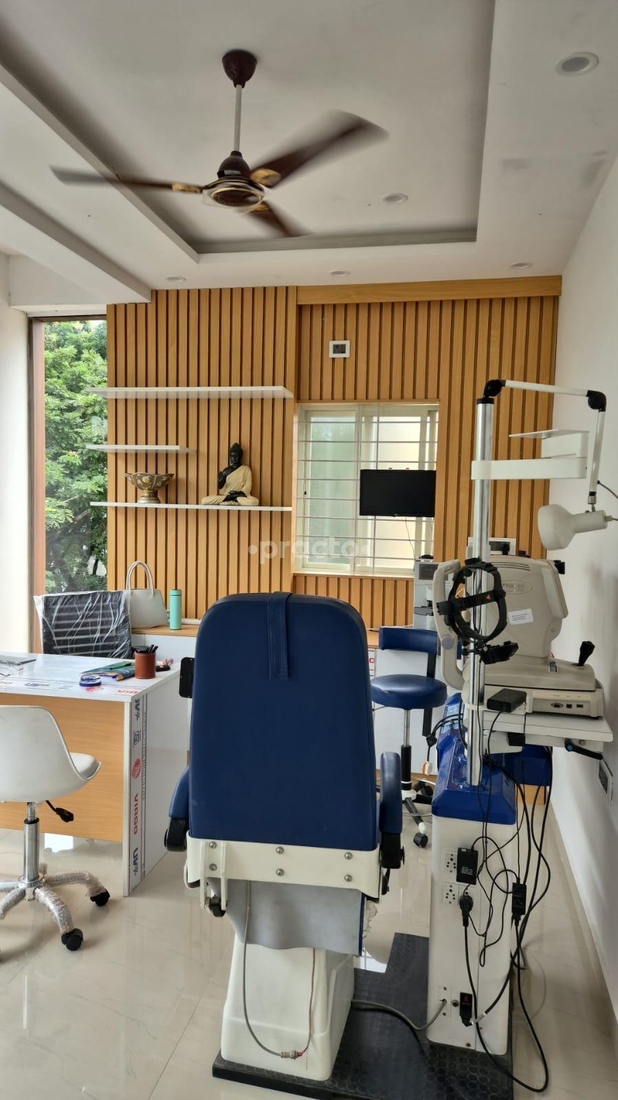 Consultation Room at Jyothi Eye Care Center Marathahalli Bangalore
