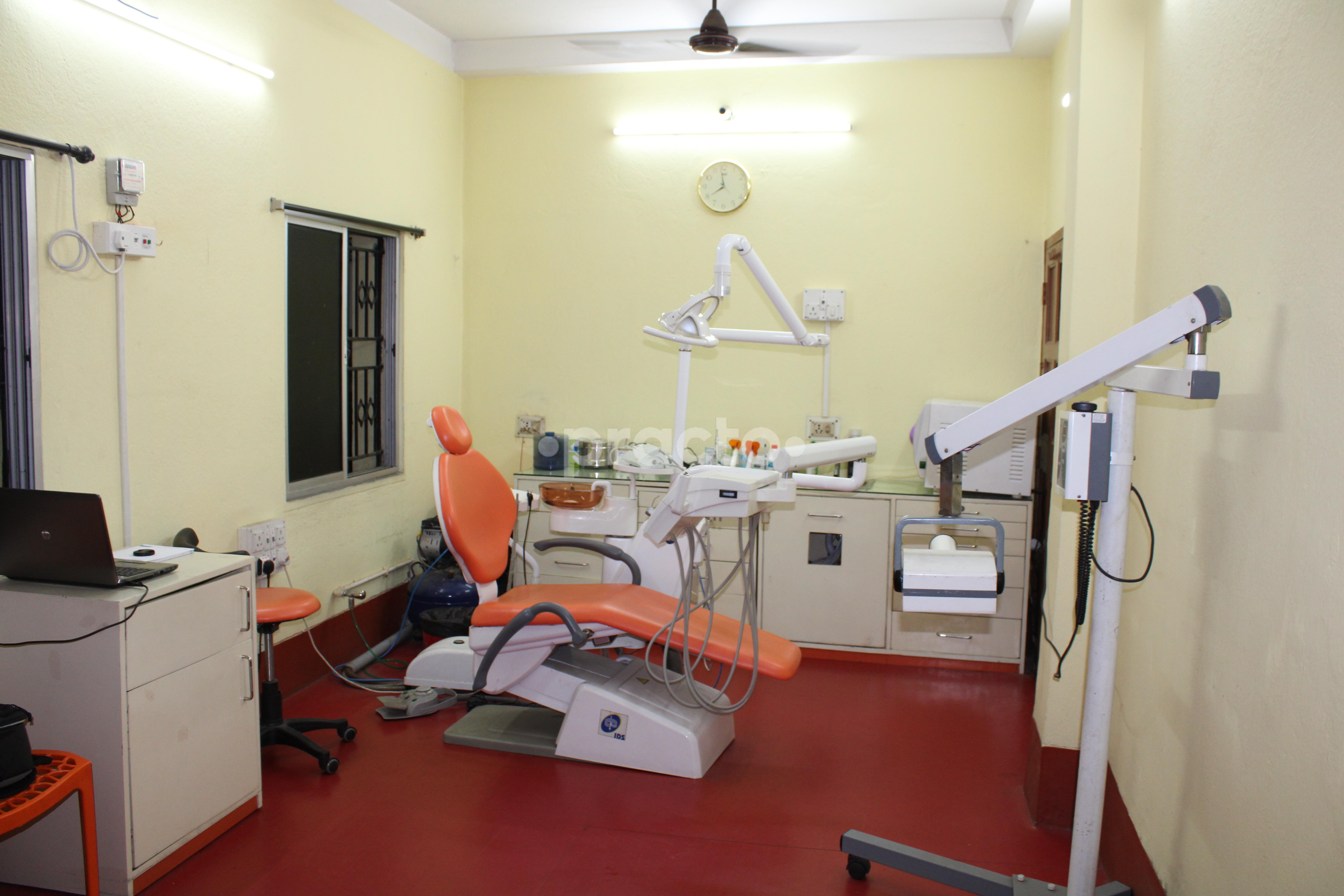 Equipment Area at Dr. Kowshik Das Clinic Baishnabghata Patuli Township Kolkata