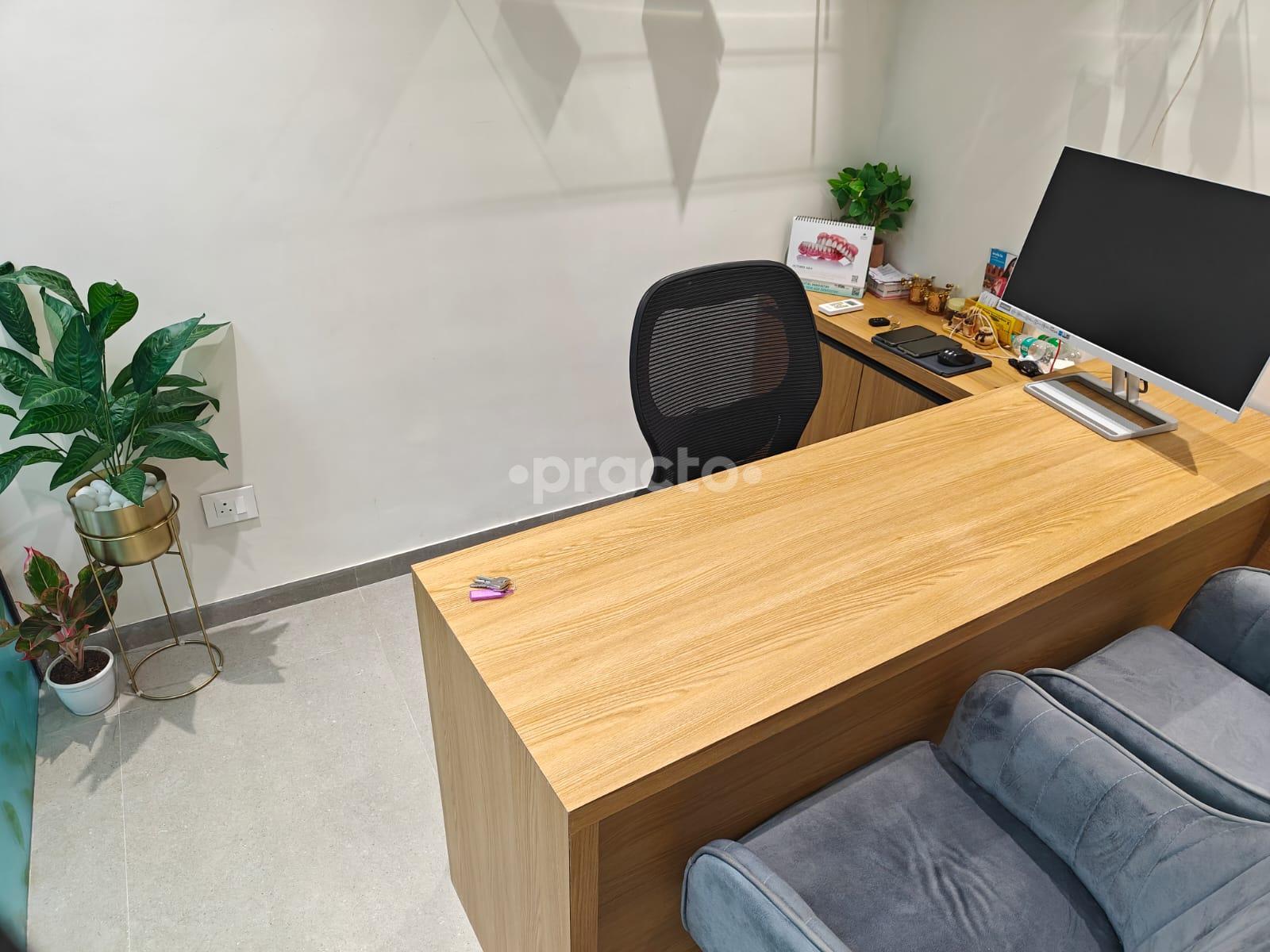 Reception Area at Agrawal Dental Clinic Thane West Thane