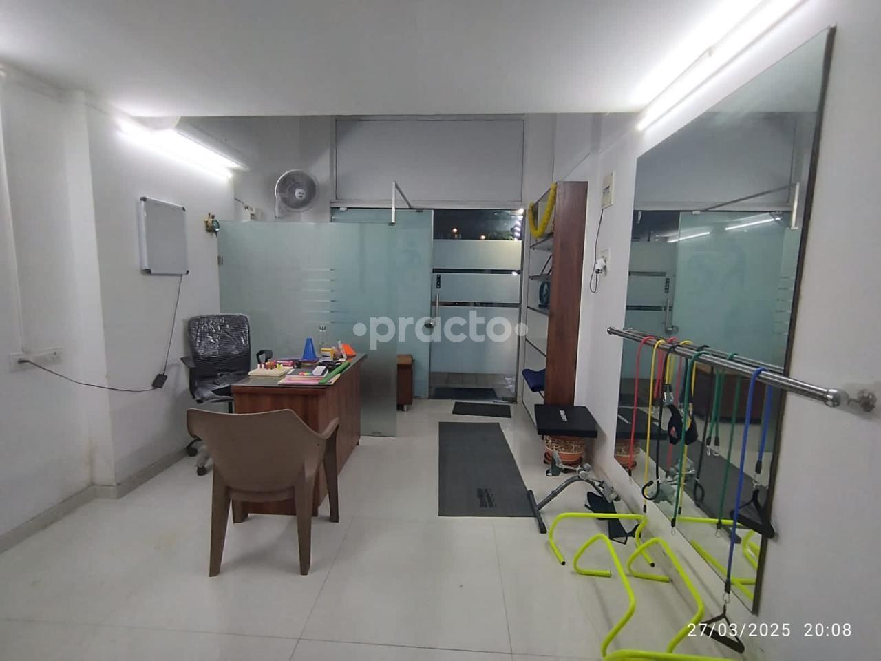 Equipment Area at Momentum Physiotherapy Rehab Clinic Chembur Mumbai