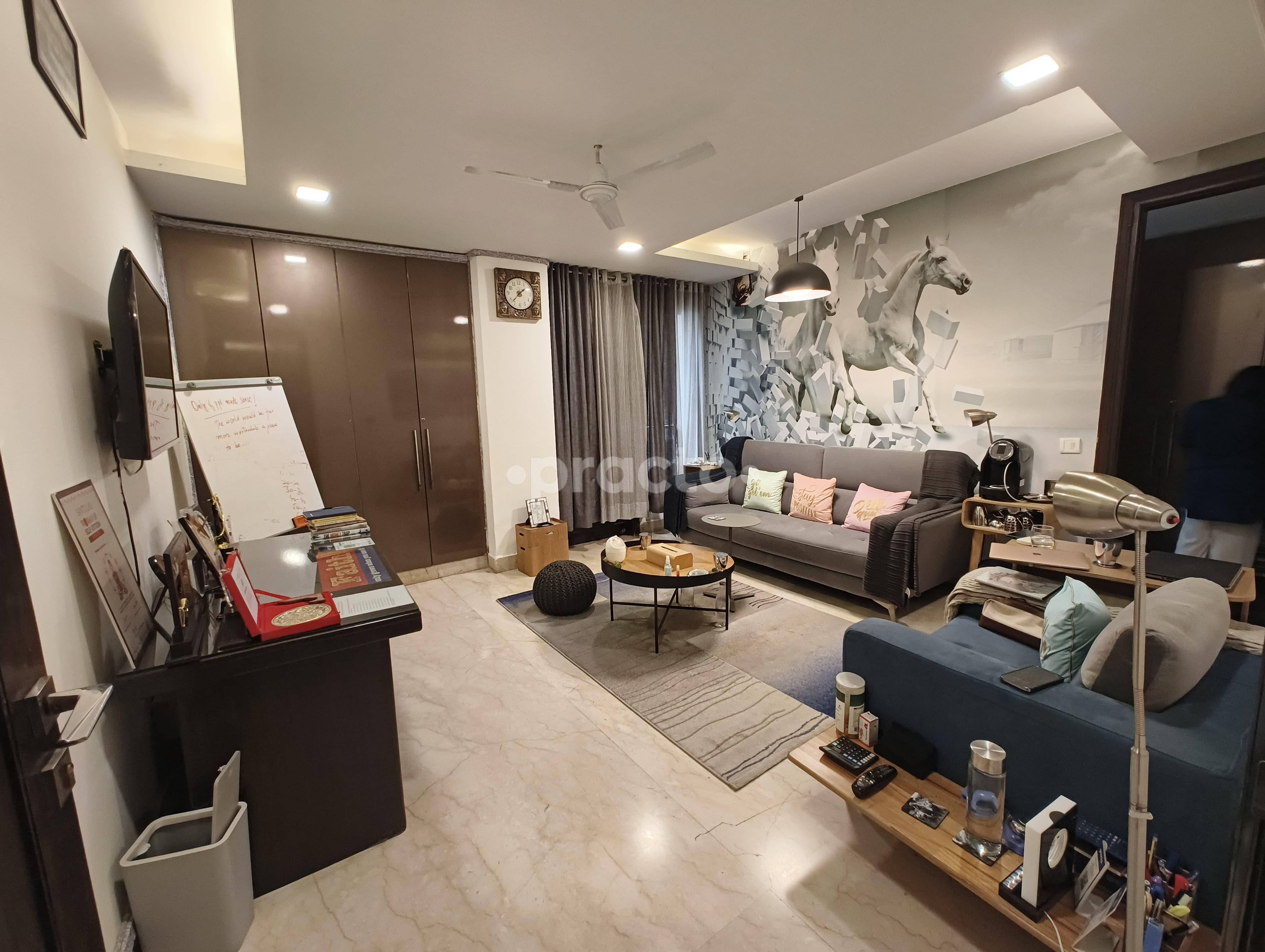 Consultation Room at Dr Nisha Khanna Clinic Gurgaon Sector 43 Gurgaon