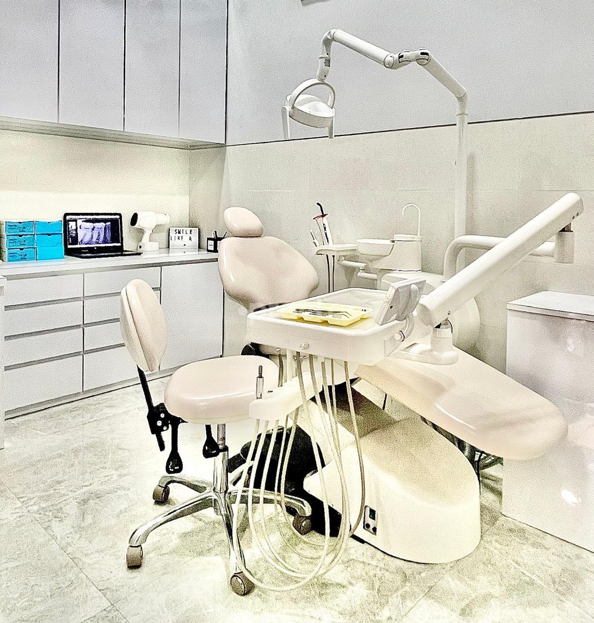 Equipment Area at Smilesmith Advanced Dentistry and Invisible Braces Powai Mumbai