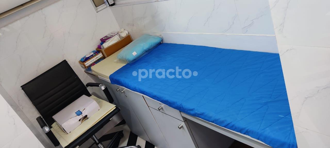 Waiting Area at Sai Clinic Andheri West Mumbai
