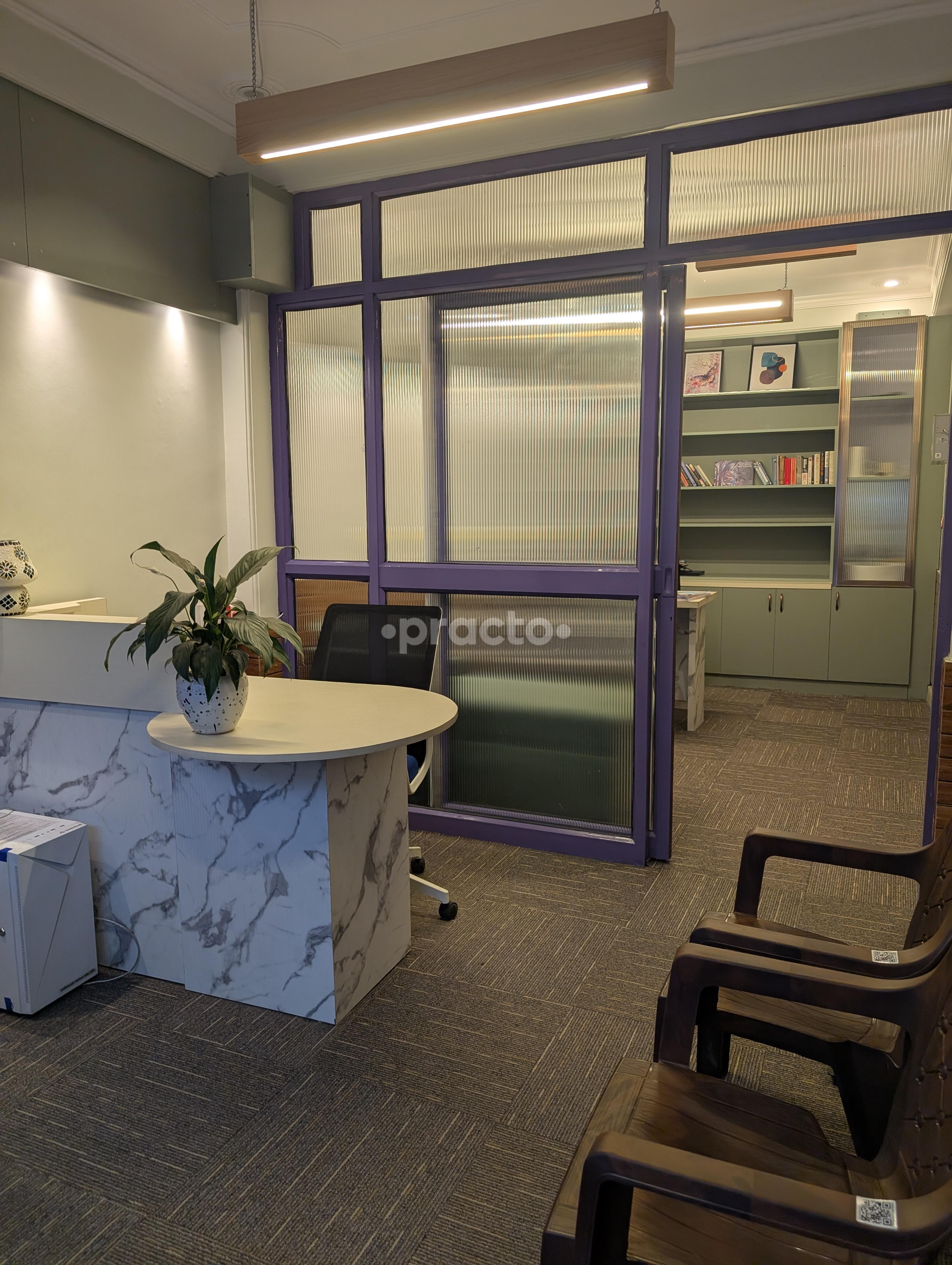 Reception Area at Sneh Shanti Clinic Vaishali Ghaziabad