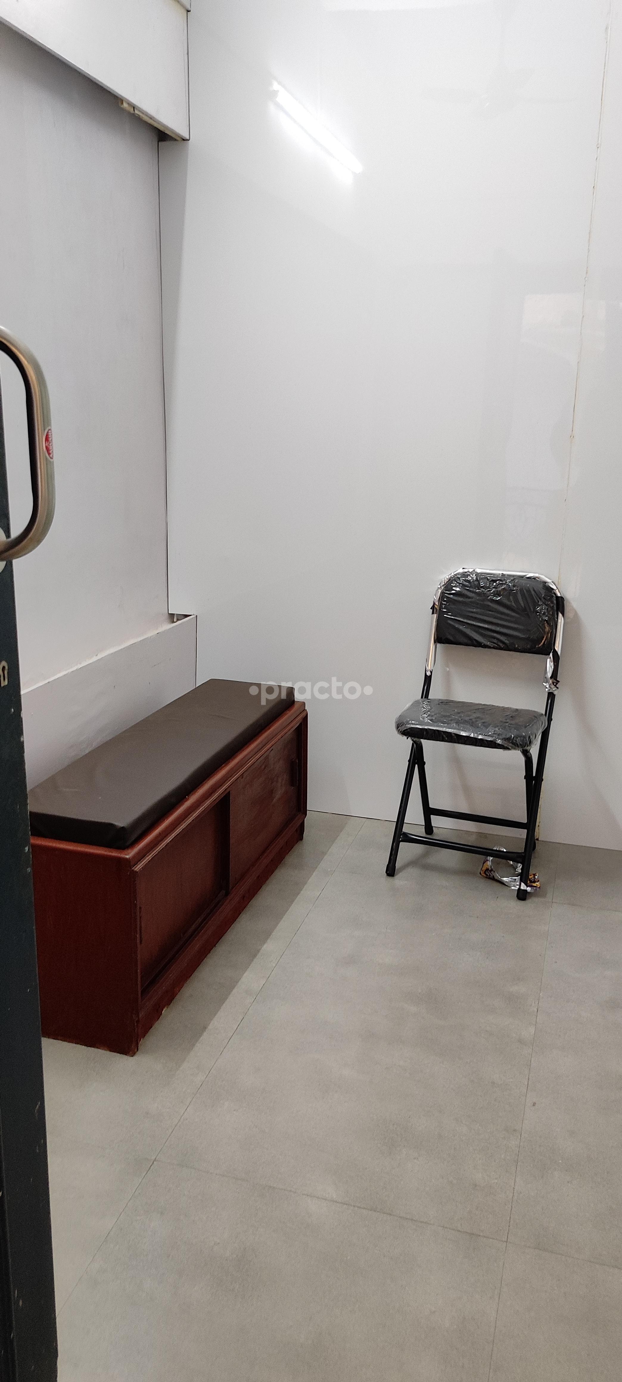 Waiting Area at SC Ortho Clinic Lower Parel Mumbai