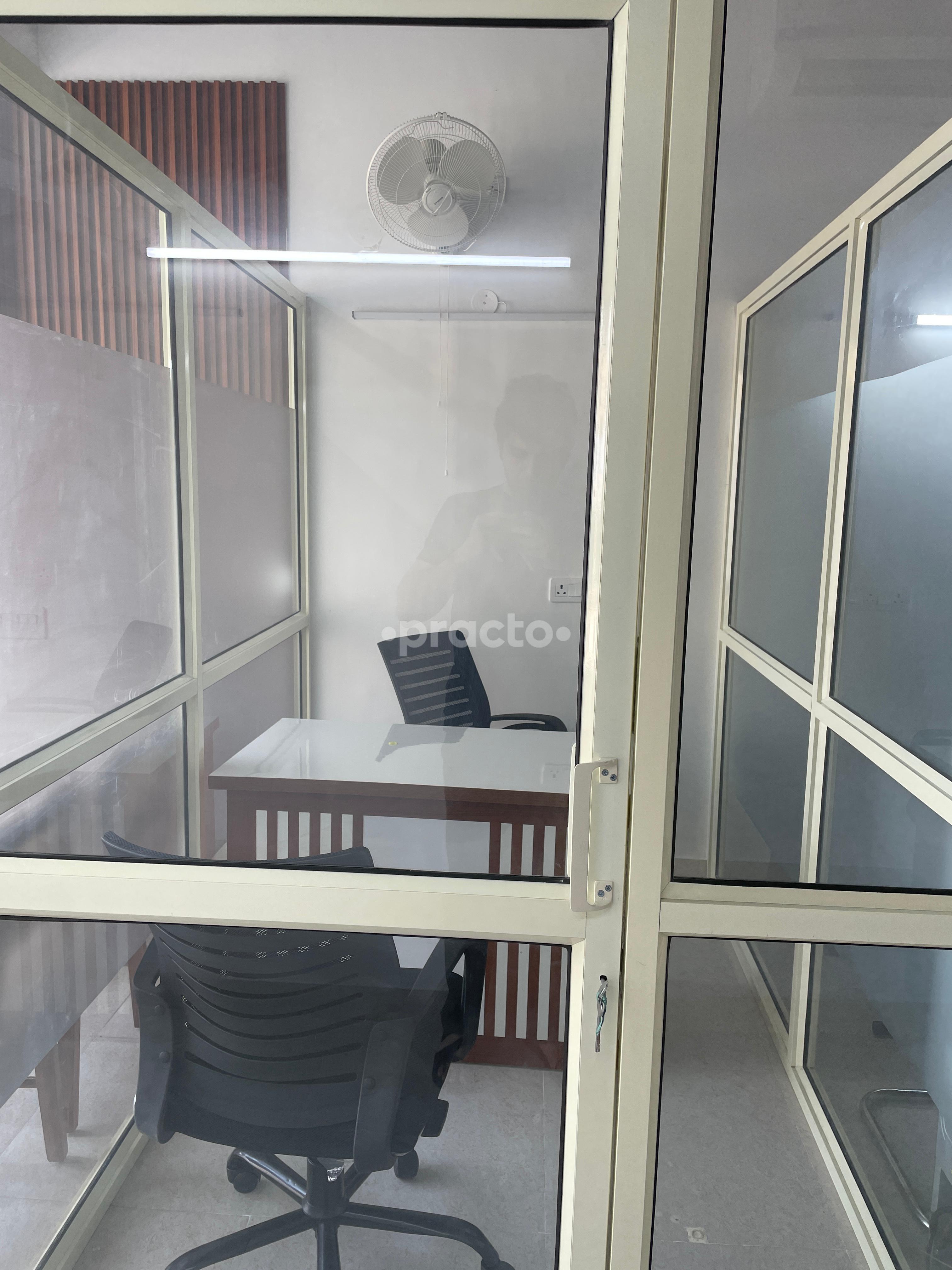 Consultation Room at Kinec Physiotherapy & Rehab Gurgaon Sector 90 Gurgaon
