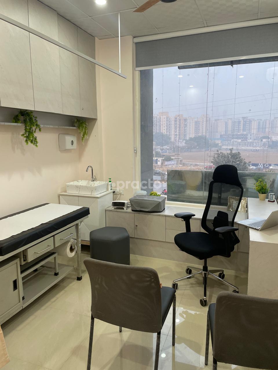 Consultation Room at Urohealth Clinic Gurgaon Sector 86 Gurgaon