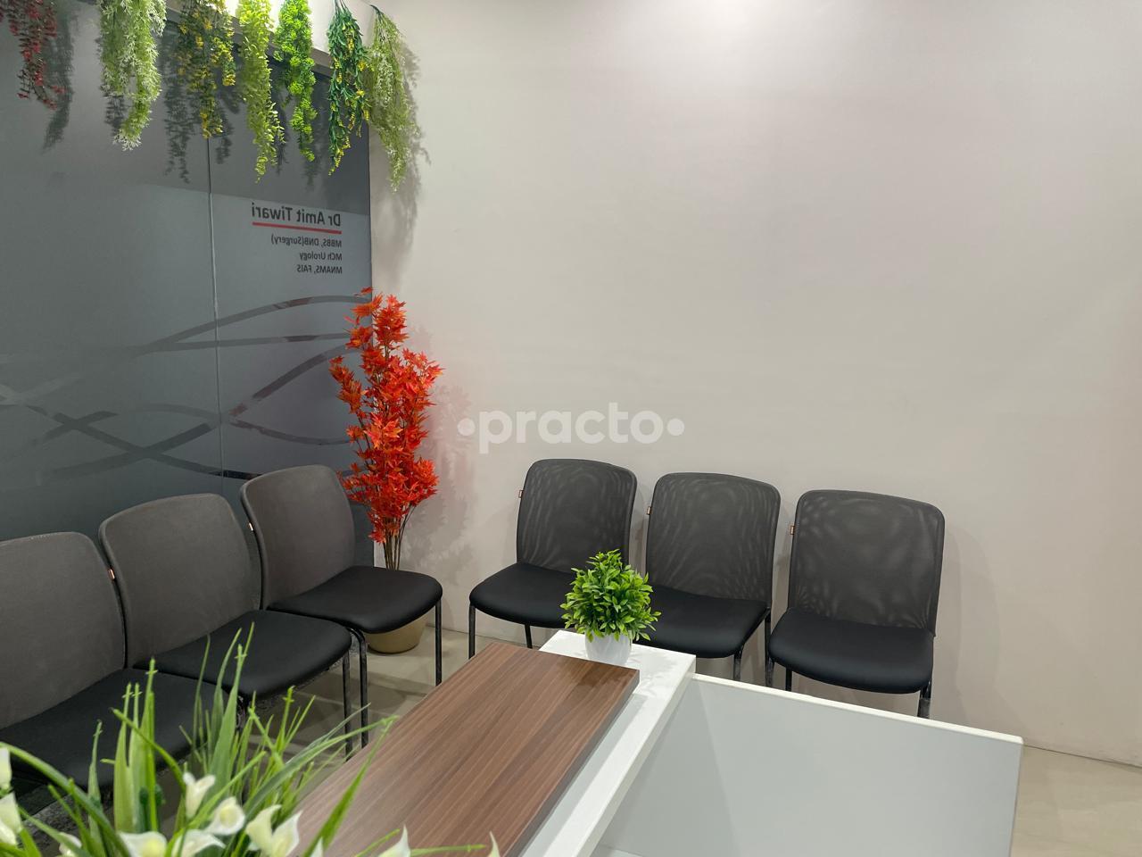 Waiting Area at Urohealth Clinic Gurgaon Sector 86 Gurgaon