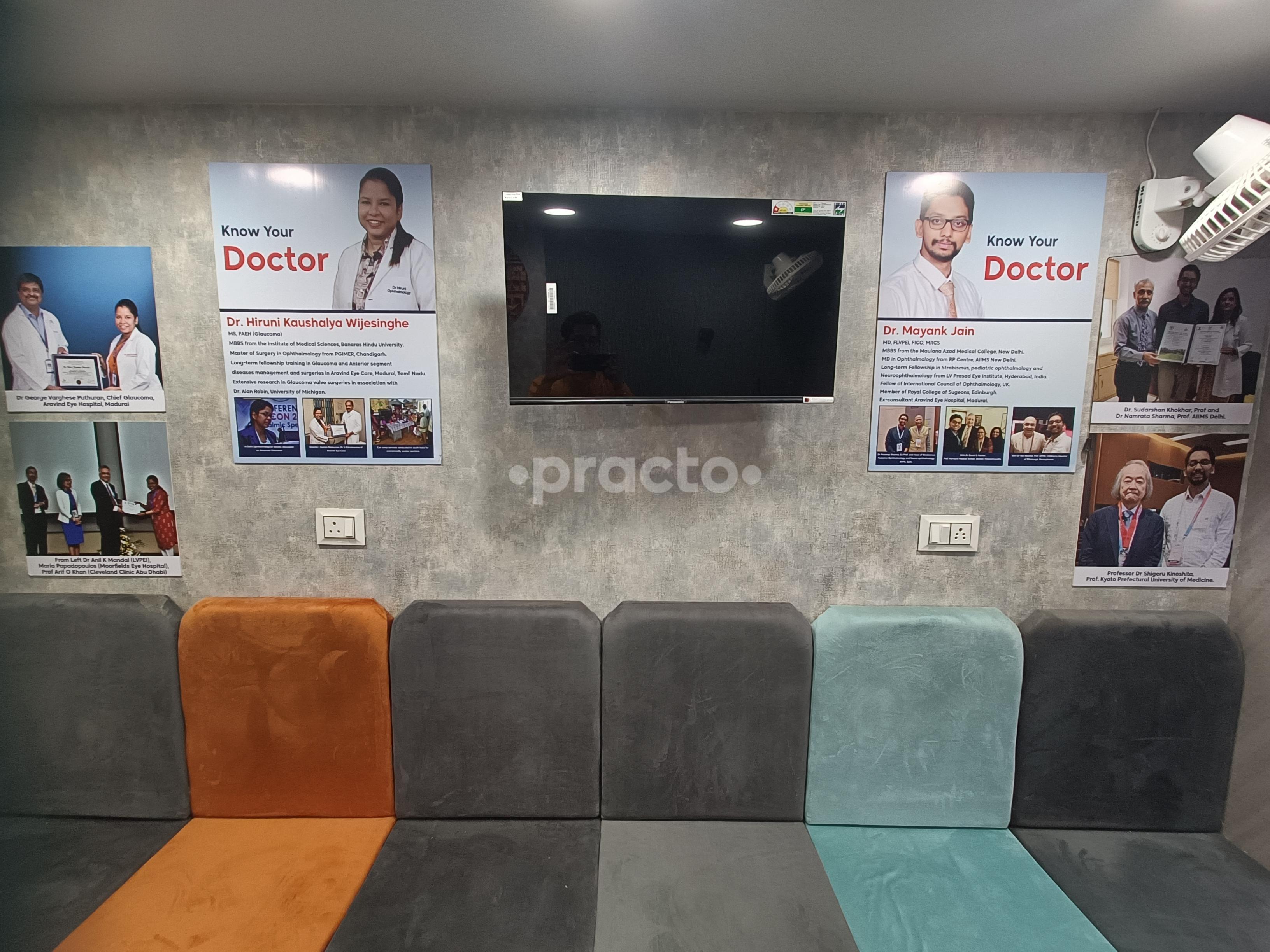 Waiting Area at Jainam Eye Centre Krishna Nagar Delhi