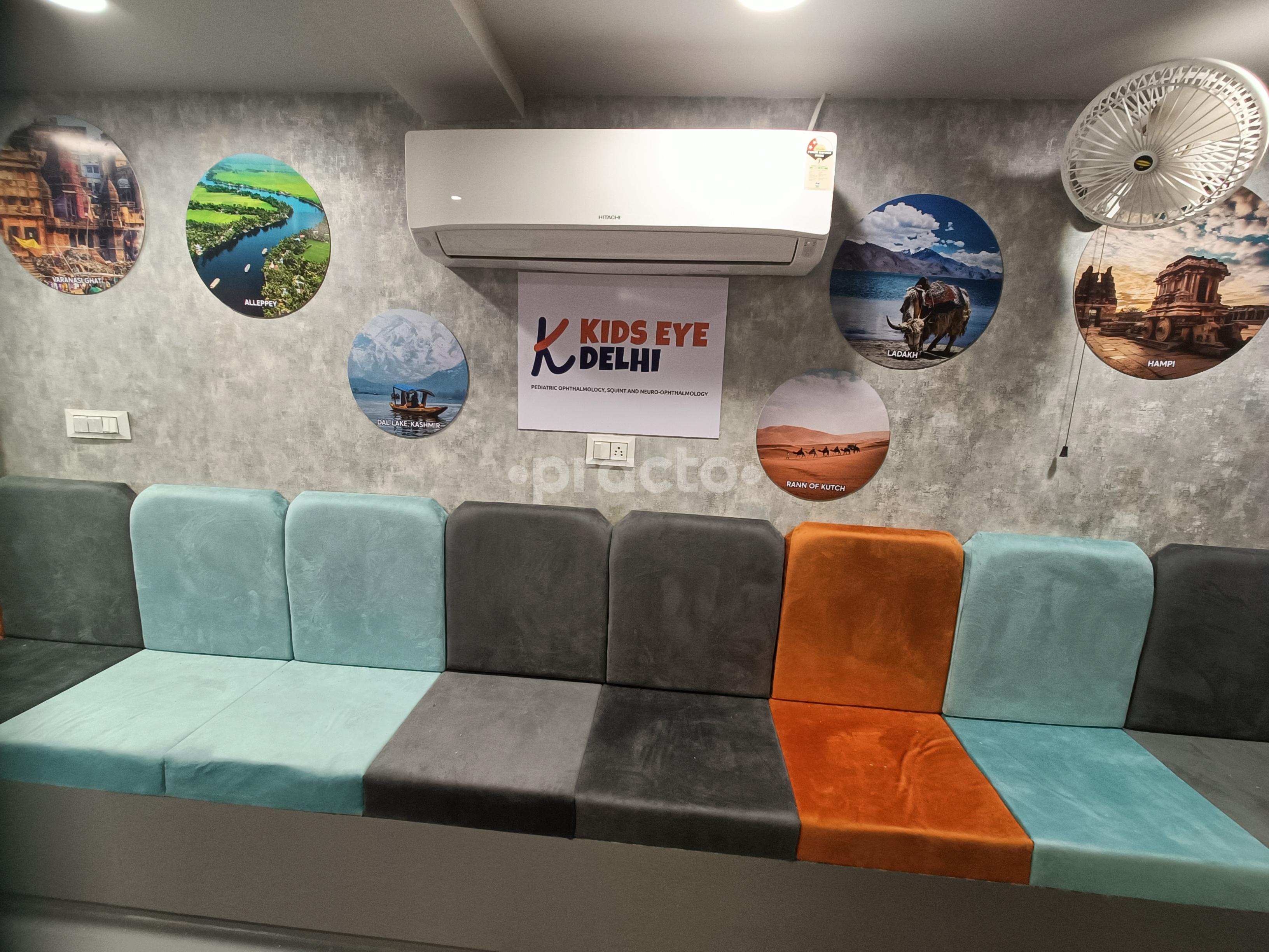 Waiting Area at Jainam Eye Centre Krishna Nagar Delhi