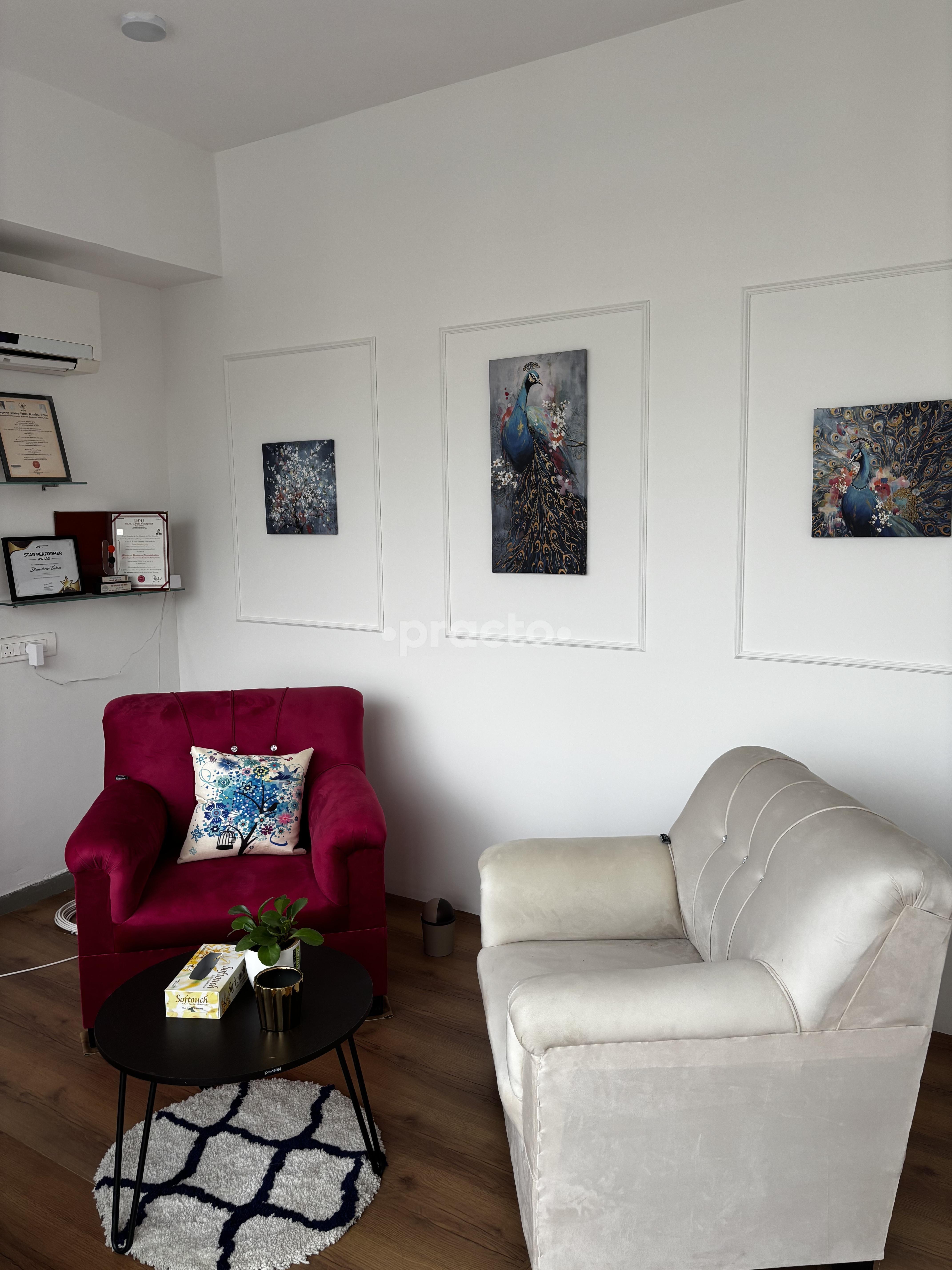 Consultation Room at SafeMind Psychology Counselling and Wellness Balewadi Pune