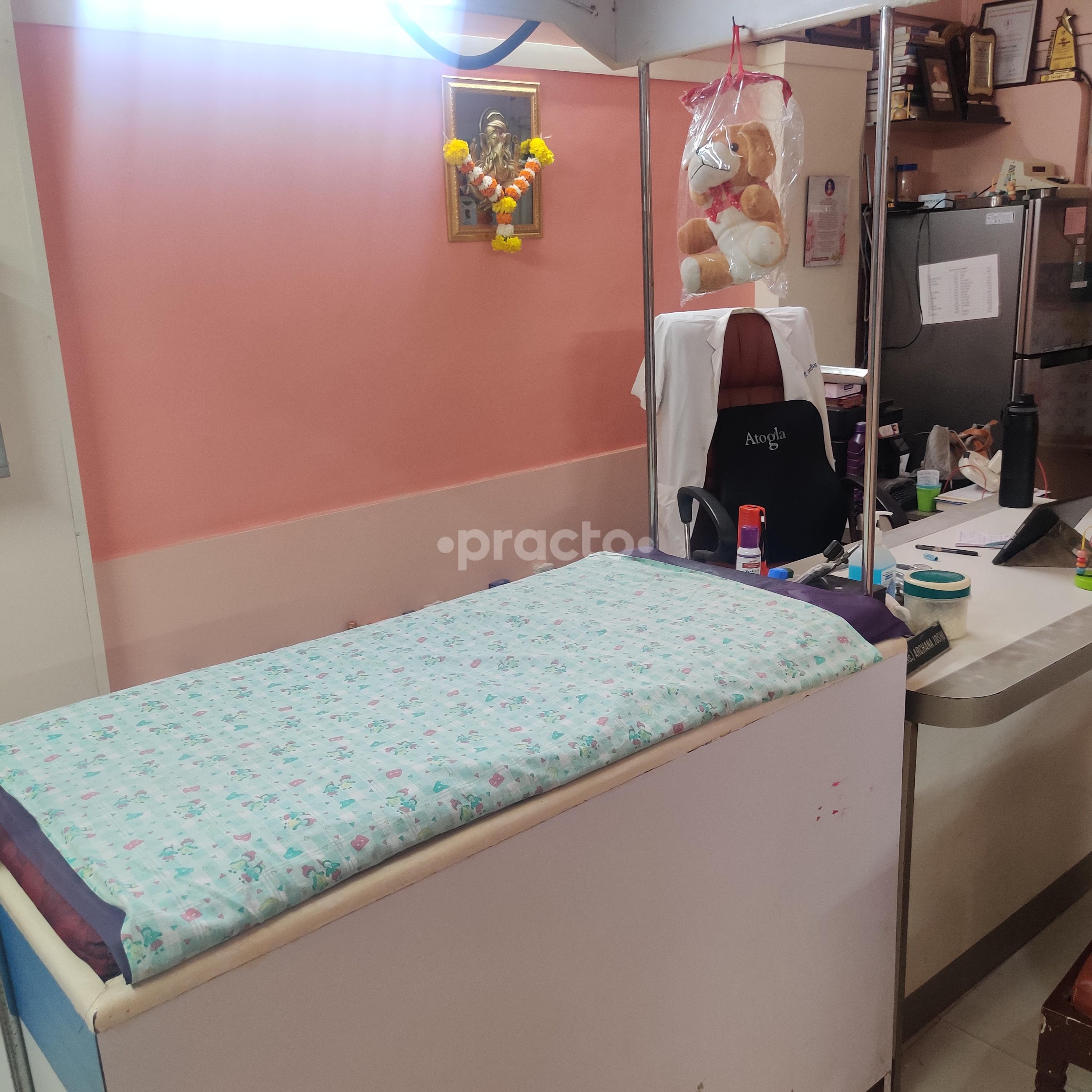 Consultation Room at Joshi Balrugnalaya Virar West Thane