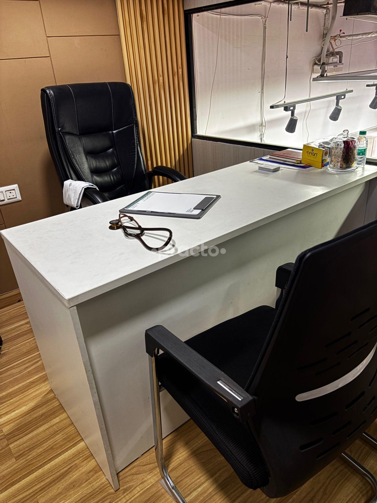 Consultation Room at Cardio+ Diabetic Clinic Gurgaon Sector 65 Gurgaon