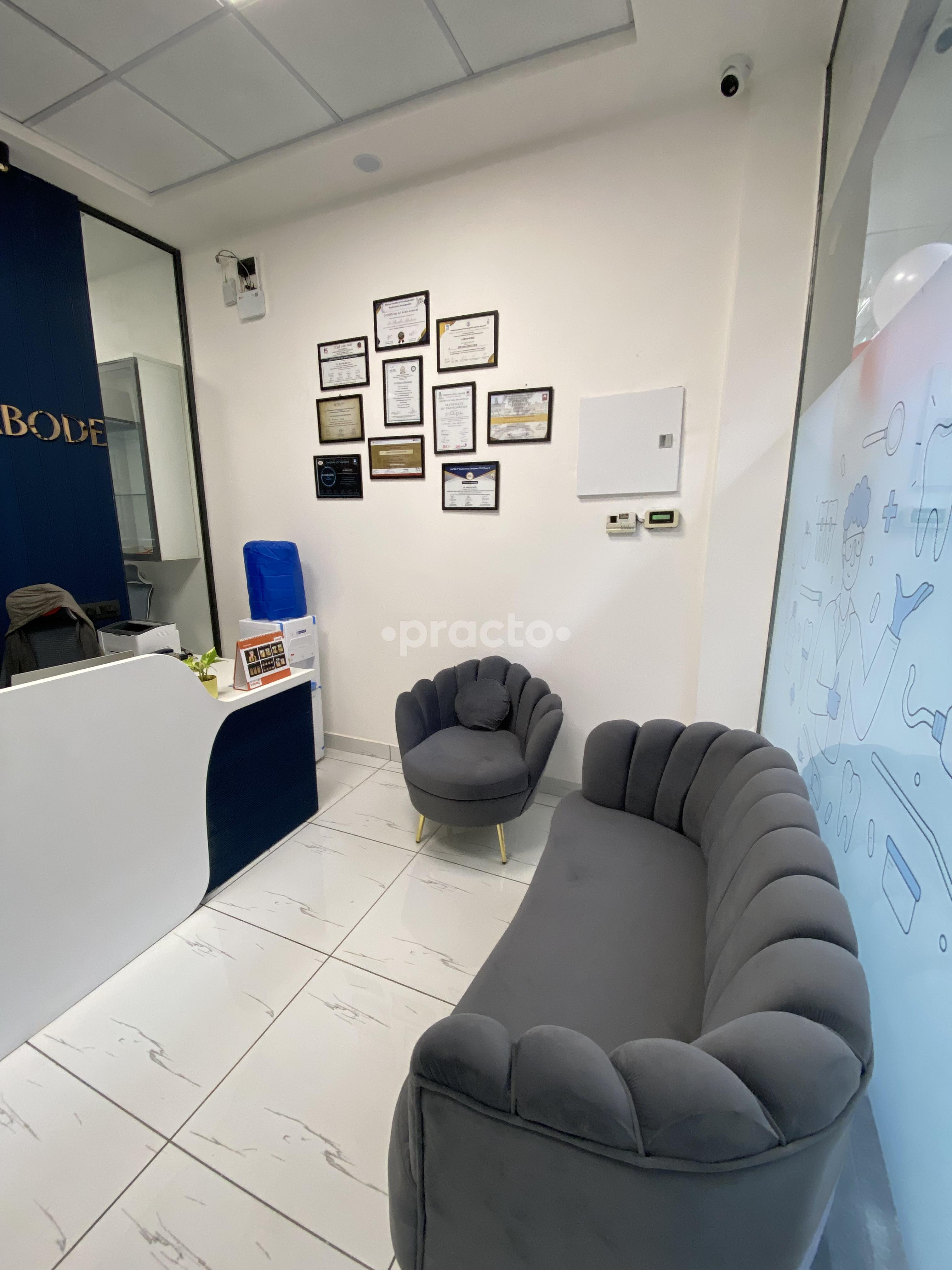 Waiting Area at The Smile Abode Dental Clinic Gurgaon Sector 51 Gurgaon