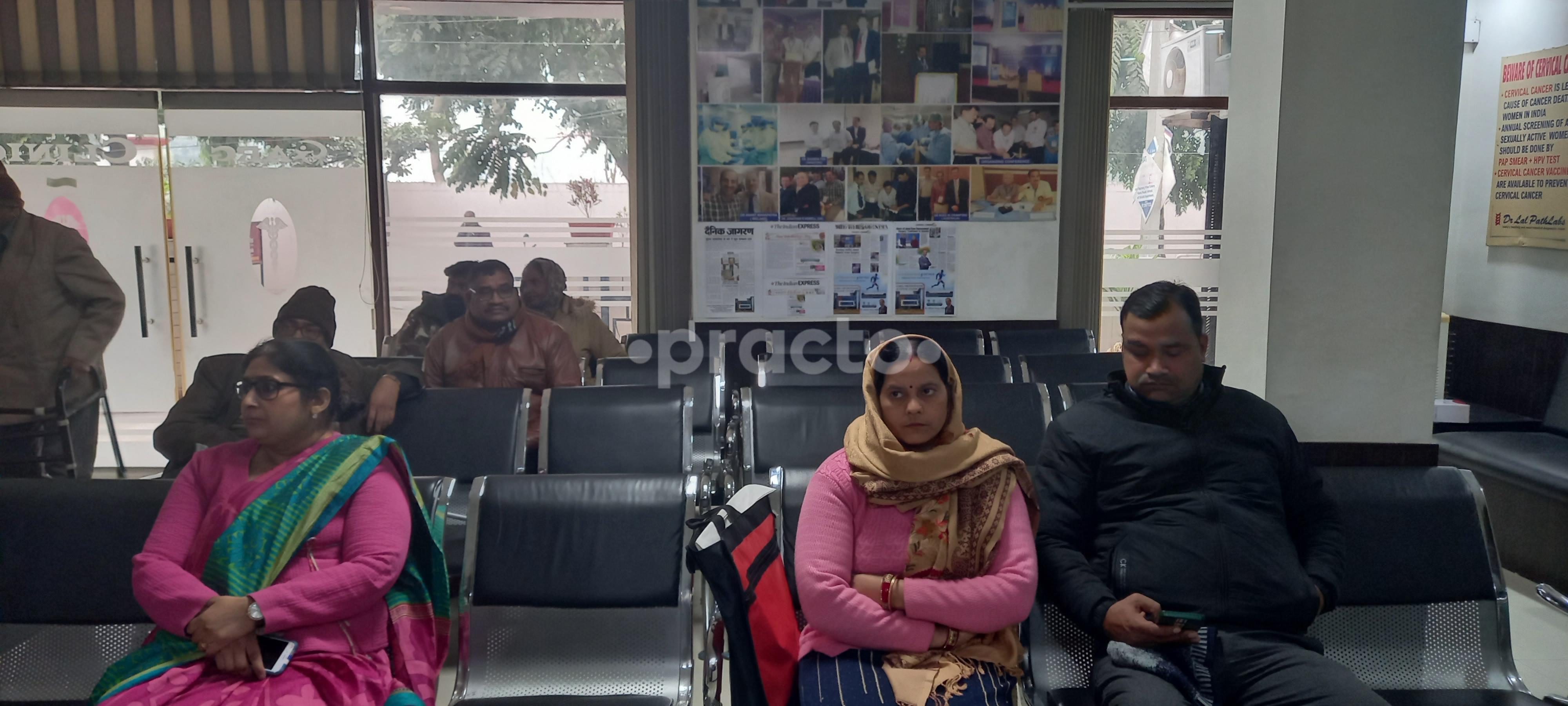 Waiting Area at  Garg Clinic Lucknow Chowk Lucknow