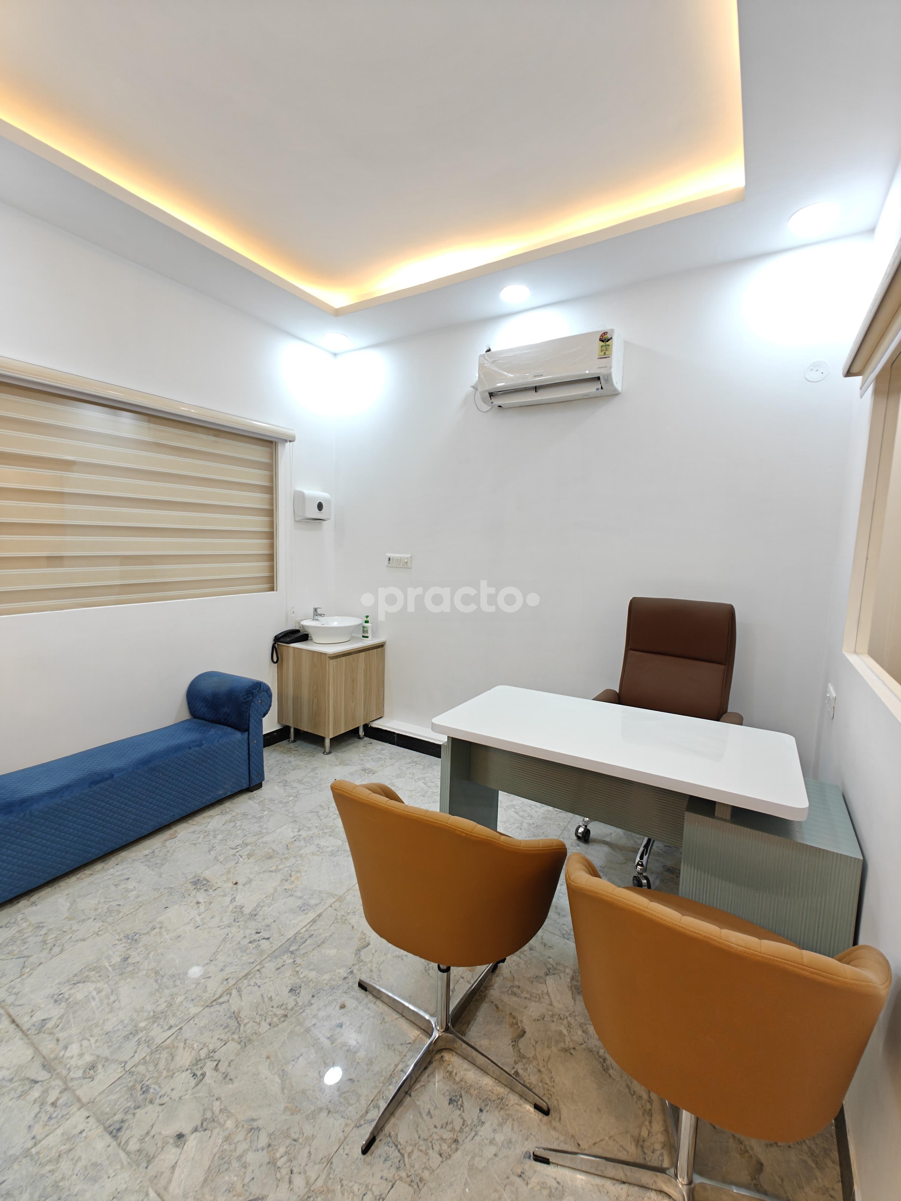 Consultation Room at Heal Studio Multi-speciality Polyclinic & Advance Dental Care Sector 116 Noida