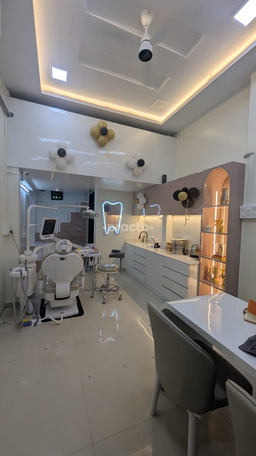 Consultation Room at Happy Dent Dental Care Baner Pune