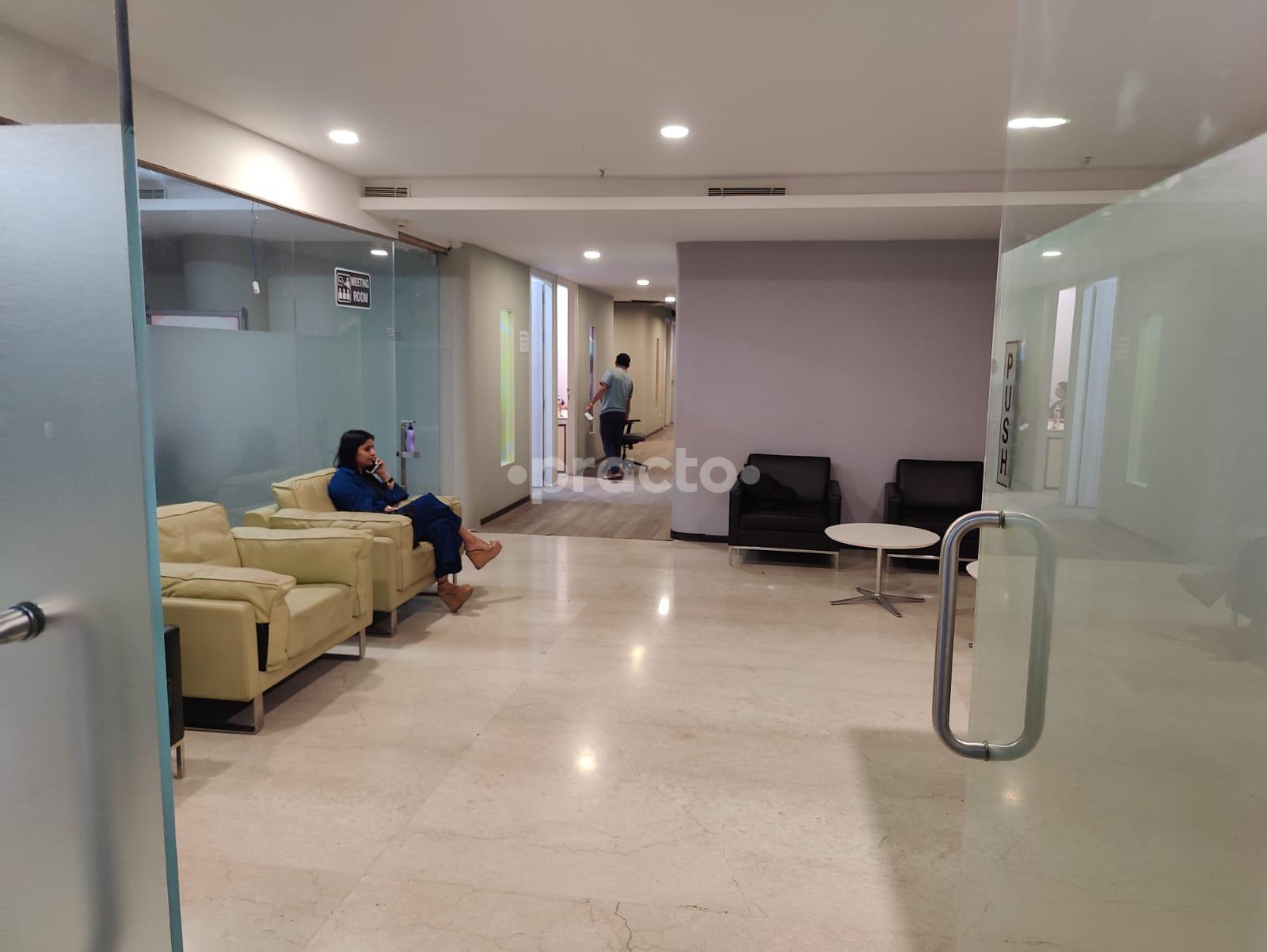 Waiting Area at Foods & Nutrition by Silky Mahajan Hebbal Bangalore