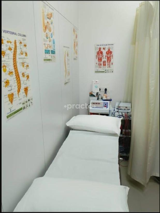 Equipment Area at GS Physiotherapy Gurgaon Sector 51 Gurgaon