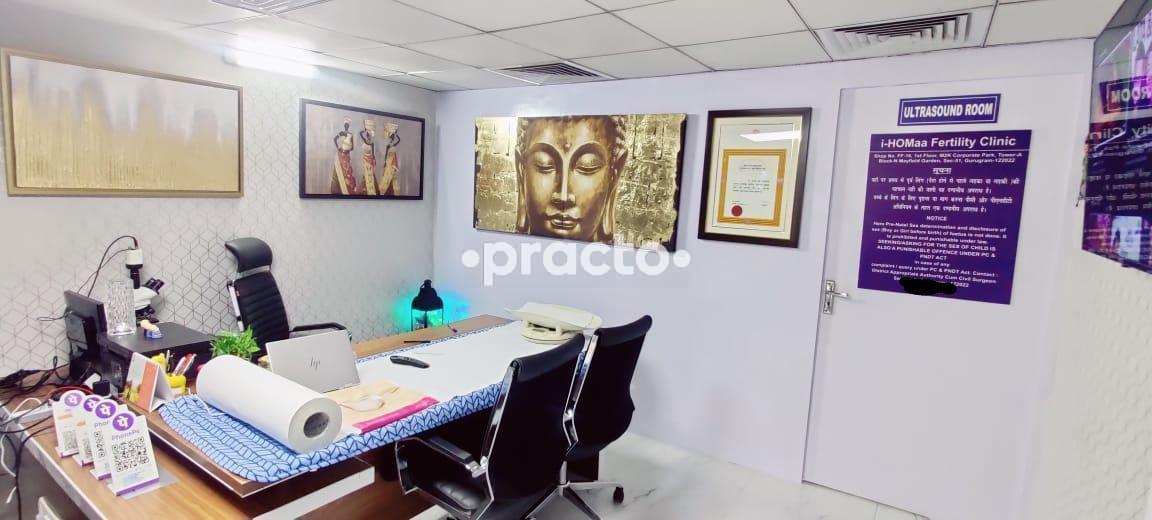 Consultation Room at Gurugram Pediatric Clinic Gurgaon Sector 46 Gurgaon