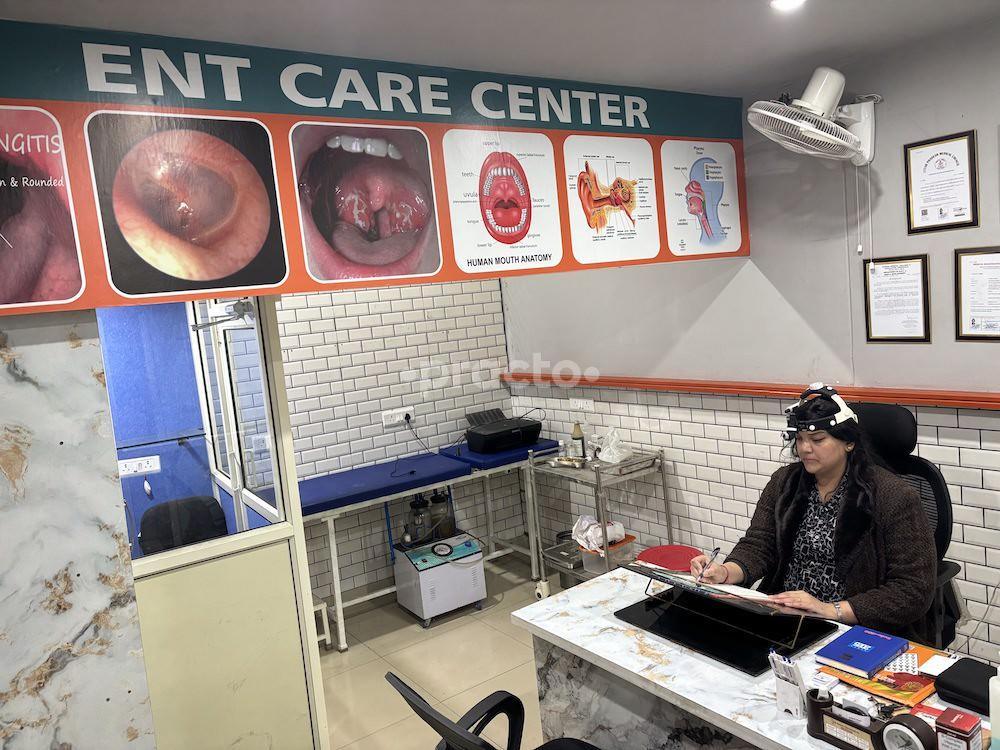 Consultation Room at ENT Care Center Gamma I Greater Noida