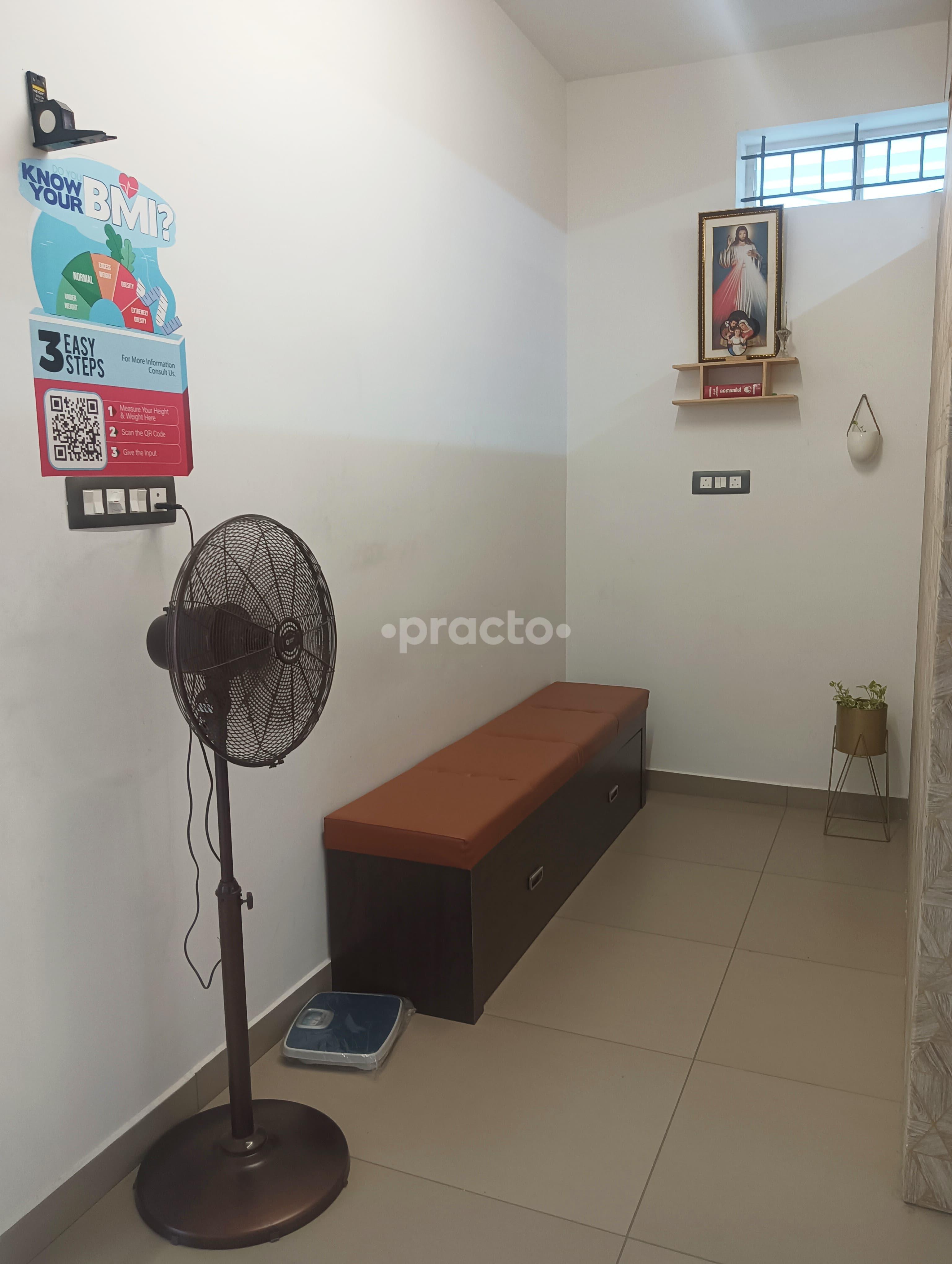 Waiting Area at Physio Dale Rehabilitation Center Fort Kochi Ernakulam