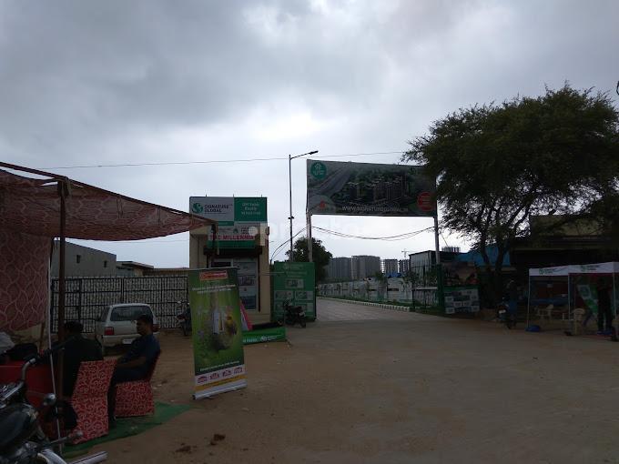 Outside Area at Healing Diet clinic Gurgaon Sector 37C Gurgaon