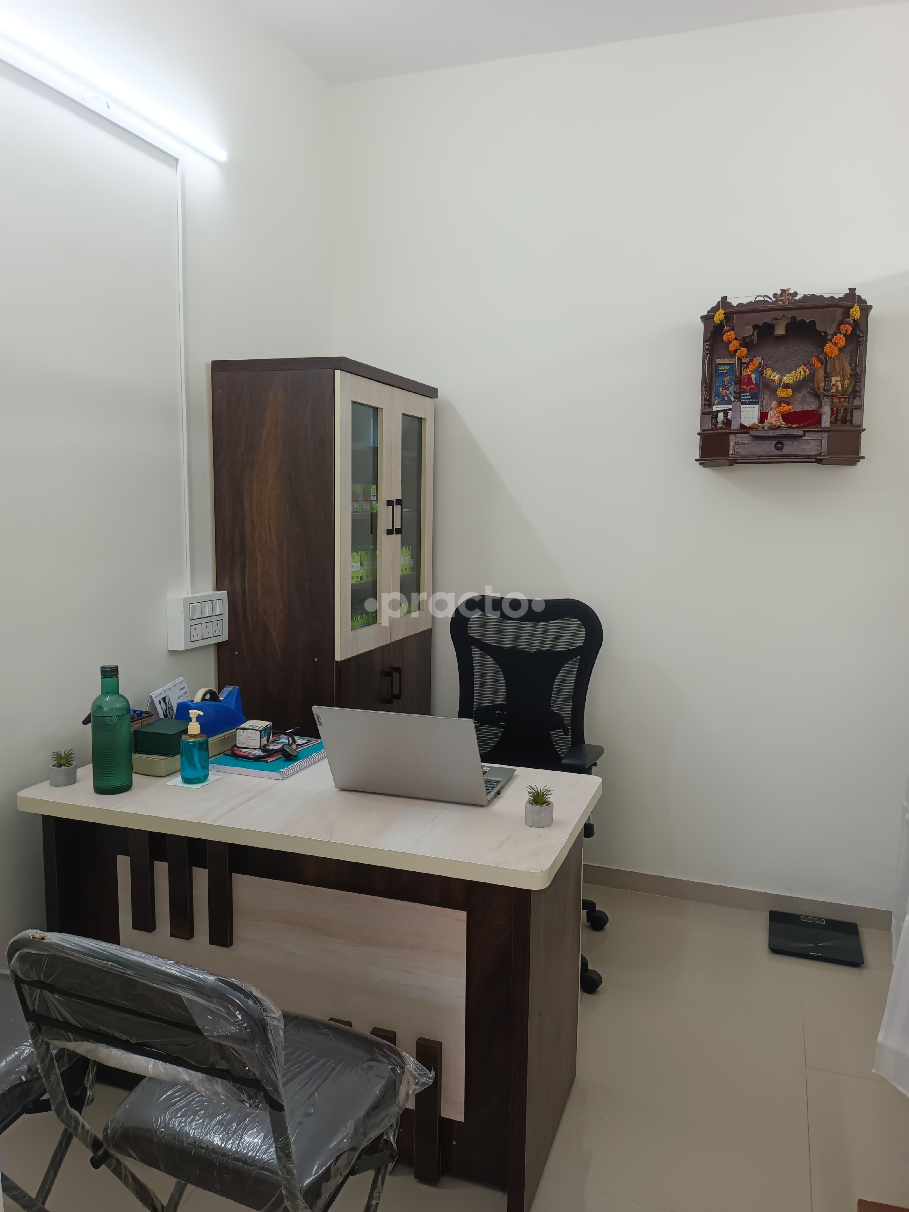 Consultation Room at Tattvamasi Homoeopathic Clinic Mulshi Pune