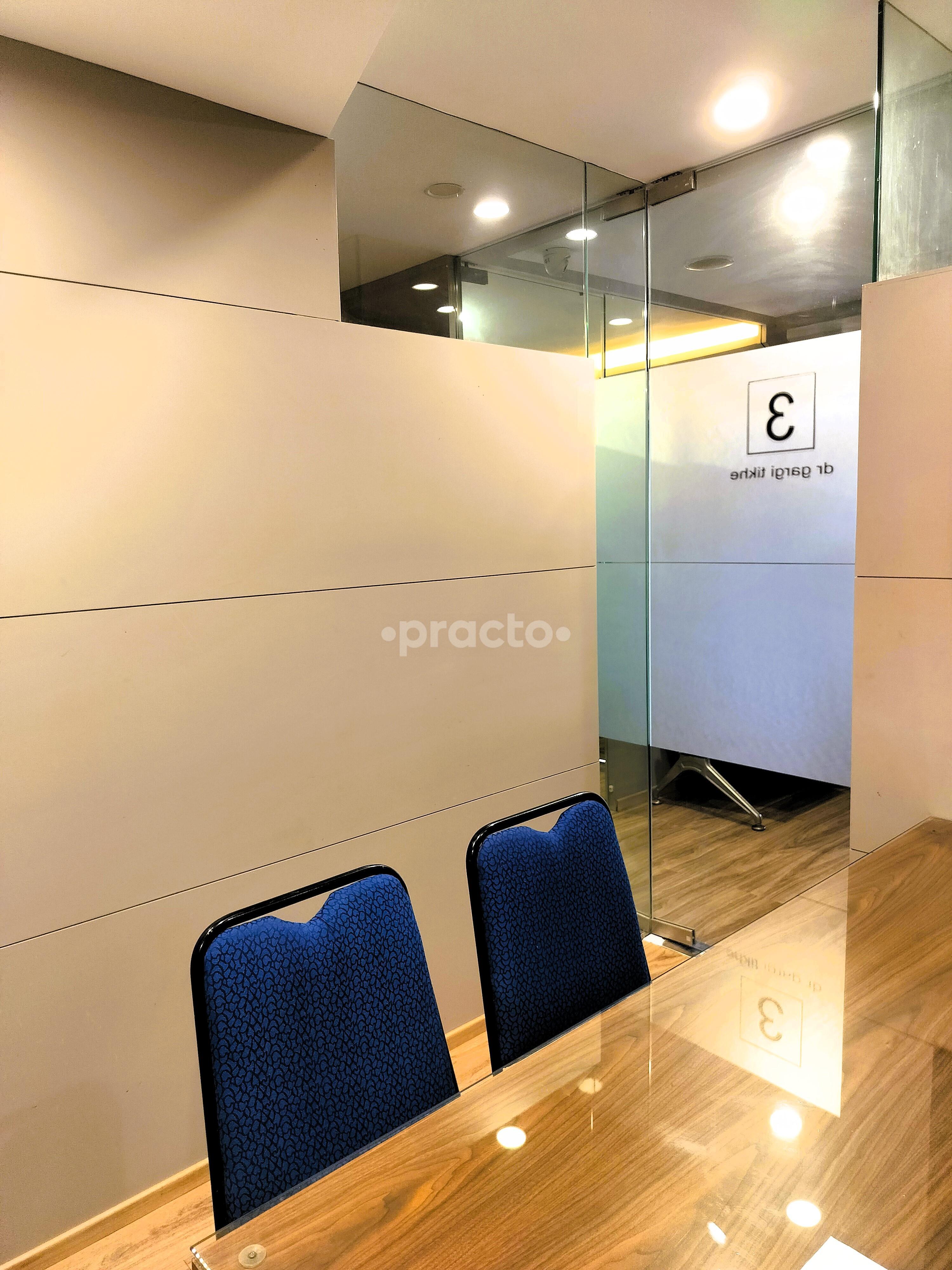 Consultation Room at Dr Gargi Tikhe Homoeopathic Consultancy Baner Road Pune