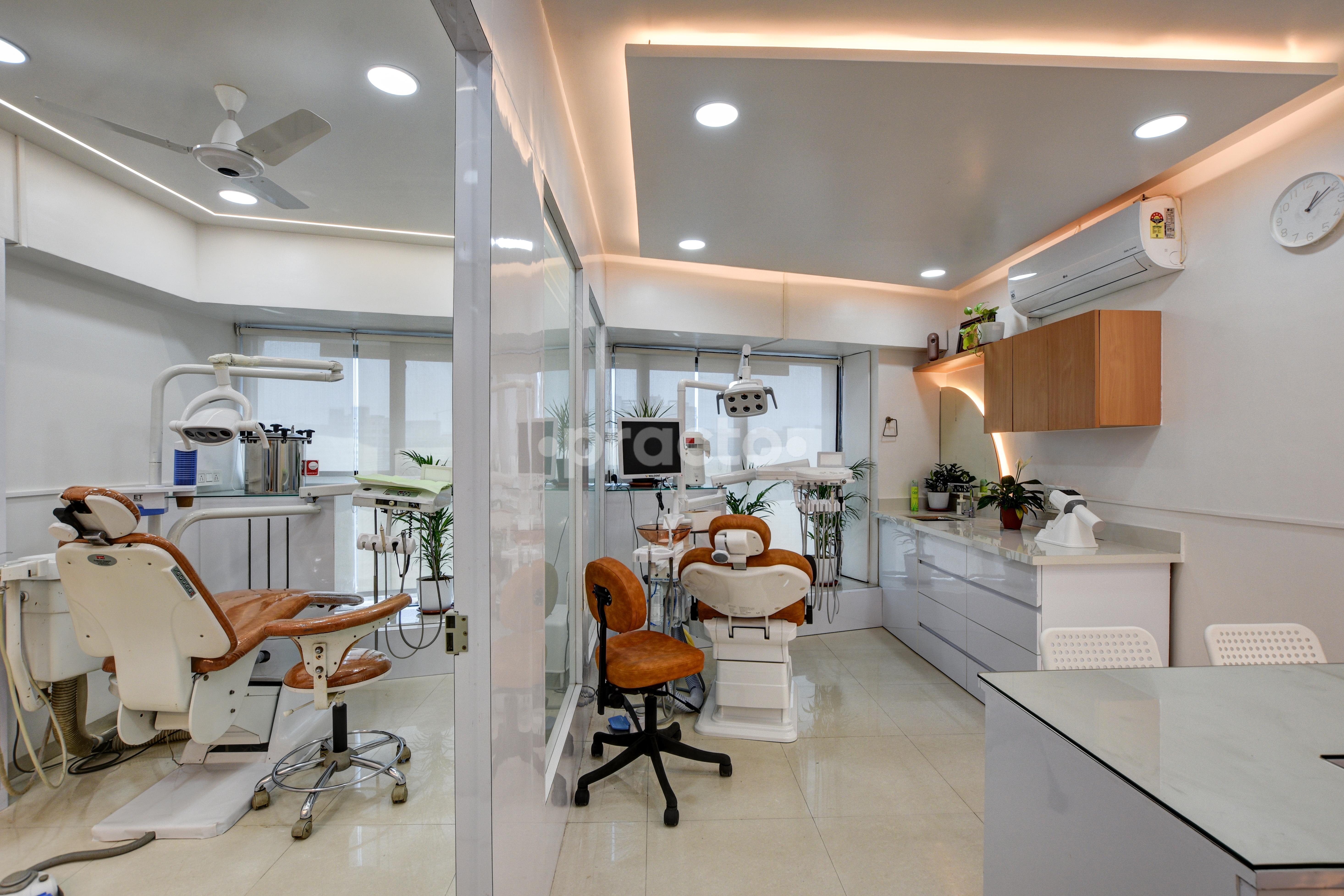 Operation Room at Deshmukh Dental Clinic Wakad Pune