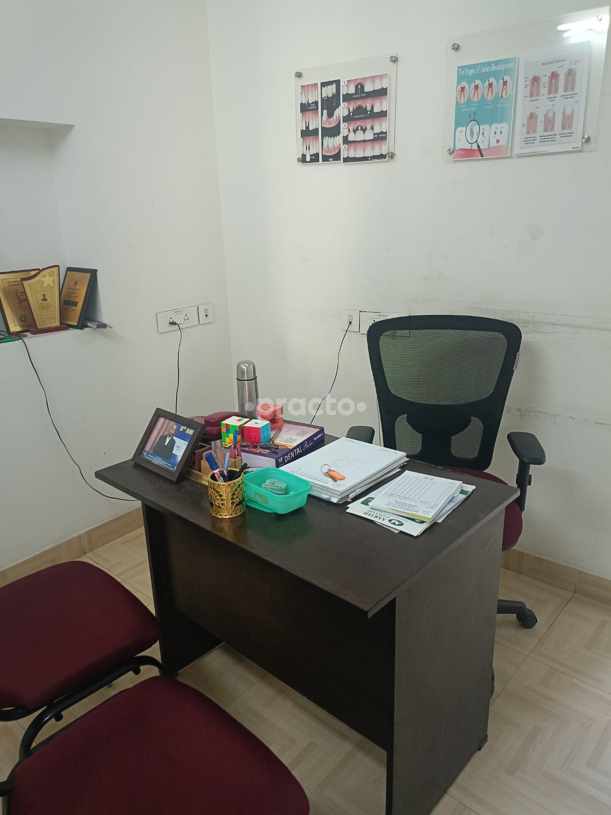 Consultation Room at RPS Dental Clinic Korattur Chennai