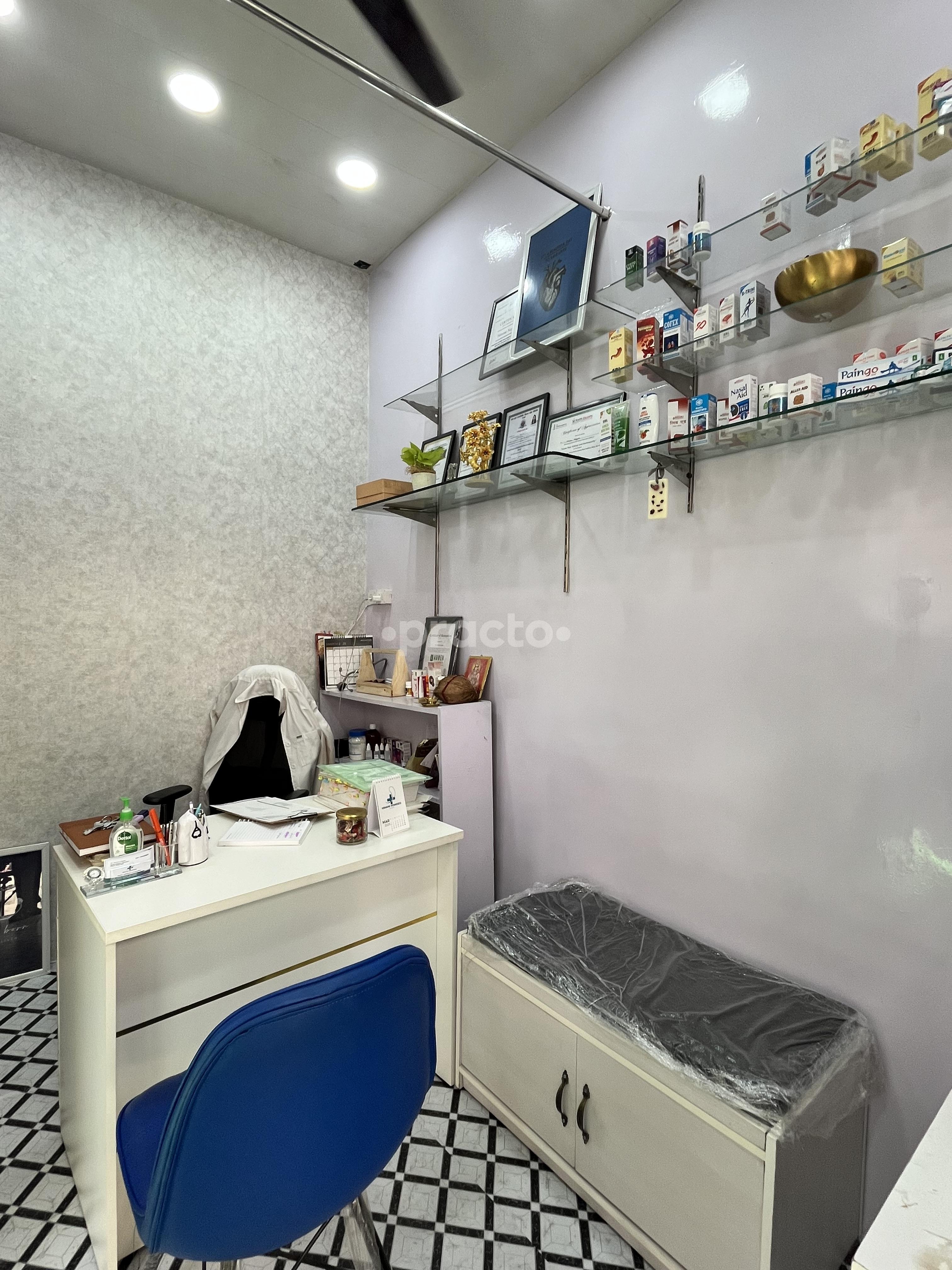 Consultation Room at Himani Homoeo Clinic Hari Nagar Delhi