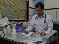 Consultation Room at Sugar.fit Diabetes Centres for Excellence Dwarka Delhi