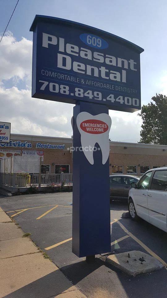 Pleasant Dental® Sheridan Station Corridor Chicago