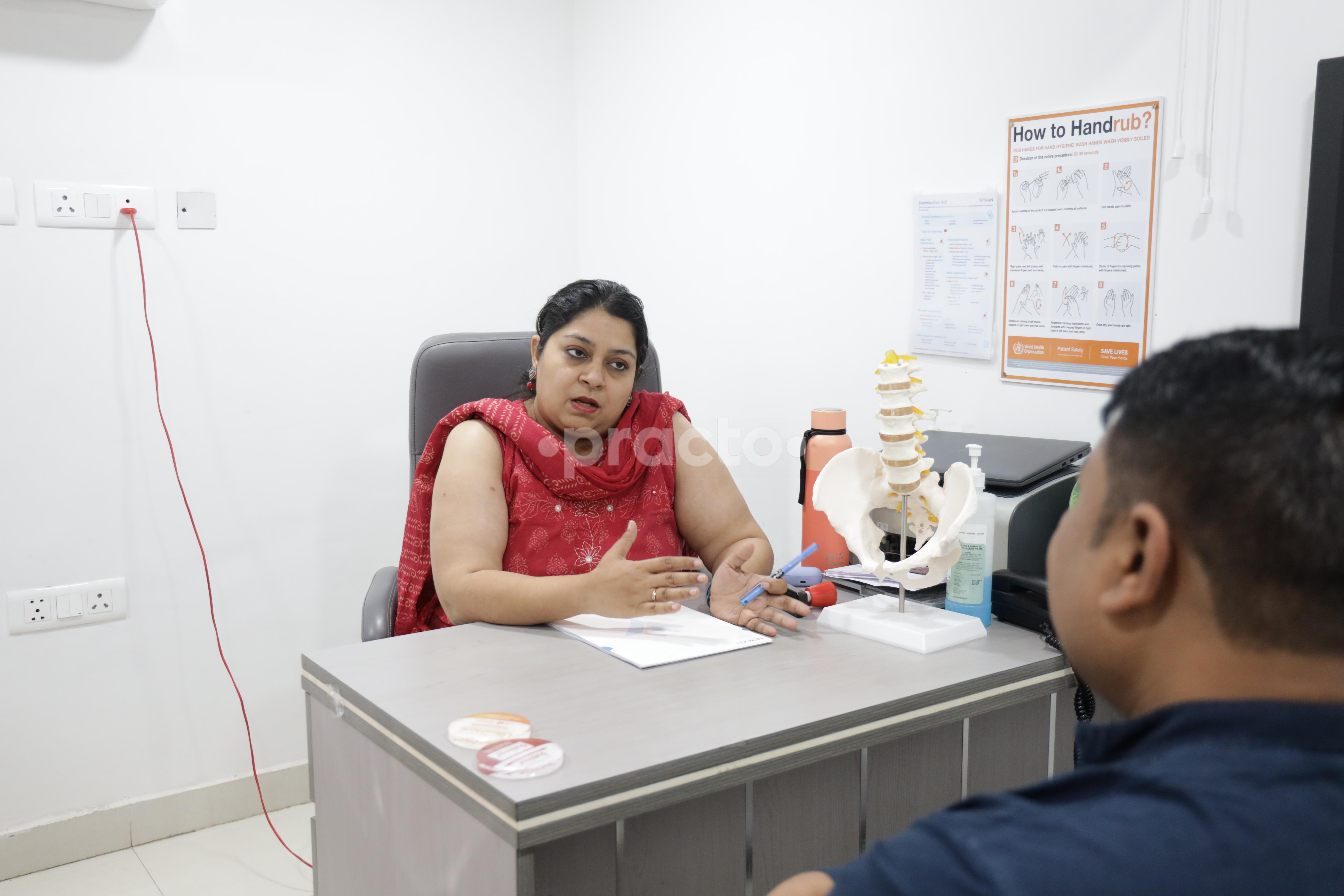 Consultation Room at Nivaan Care Clinic  Rohini Sector 24 Delhi