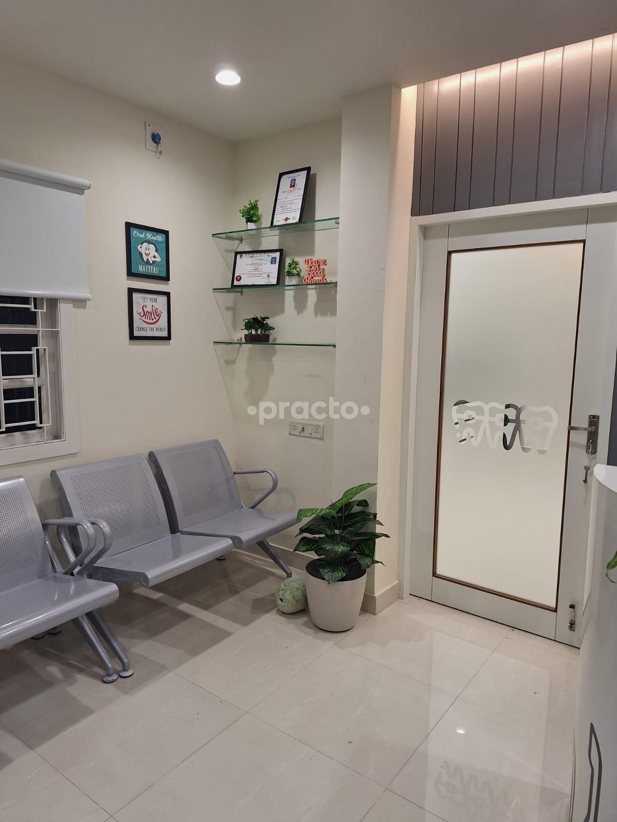 Waiting Area at Dr.Lokis Dental and Orthodontic Centre Nolambur Chennai