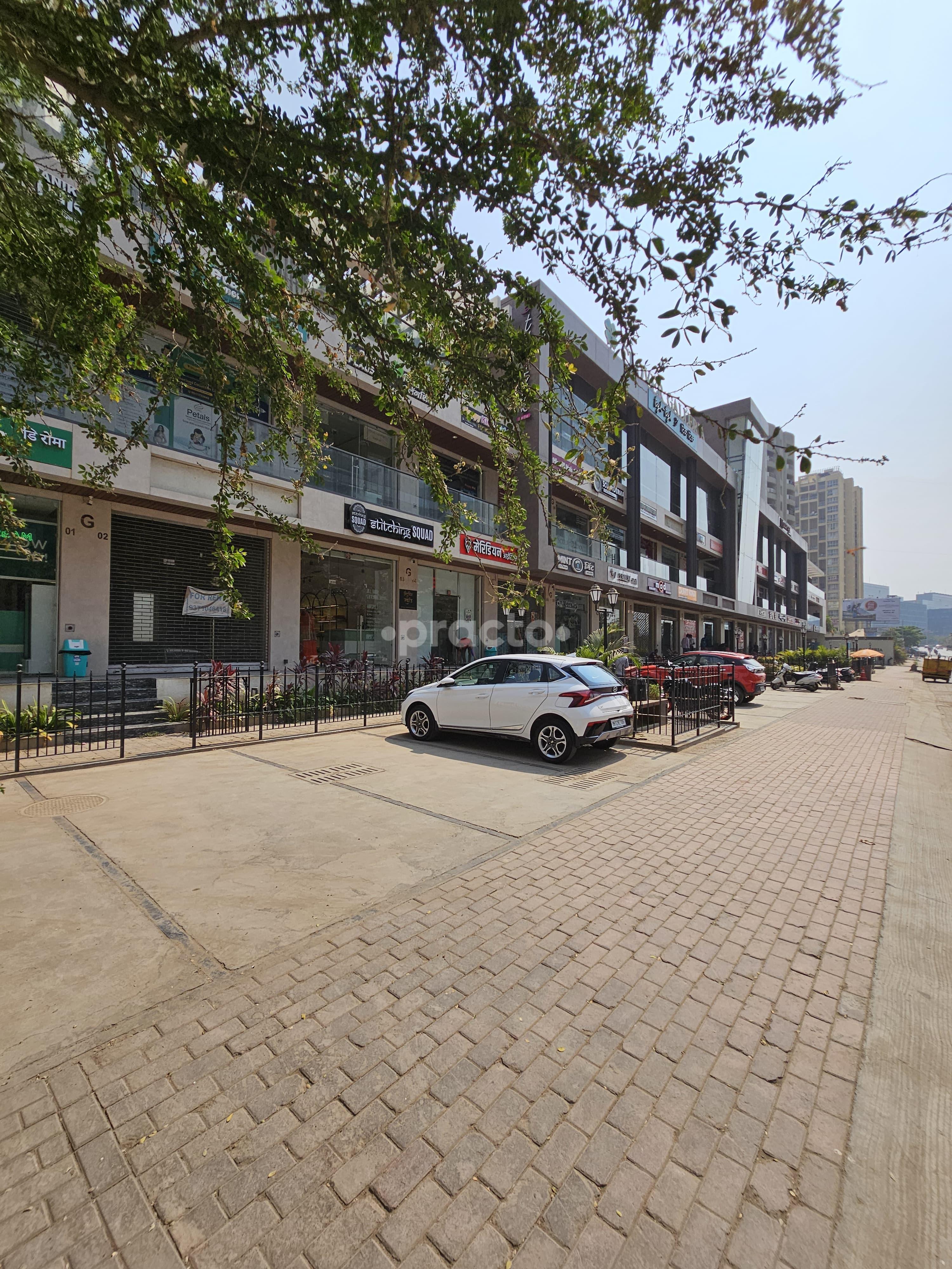 Outside Area at Dr. Mandar Puranik Ortho Clinic Kharadi Pune