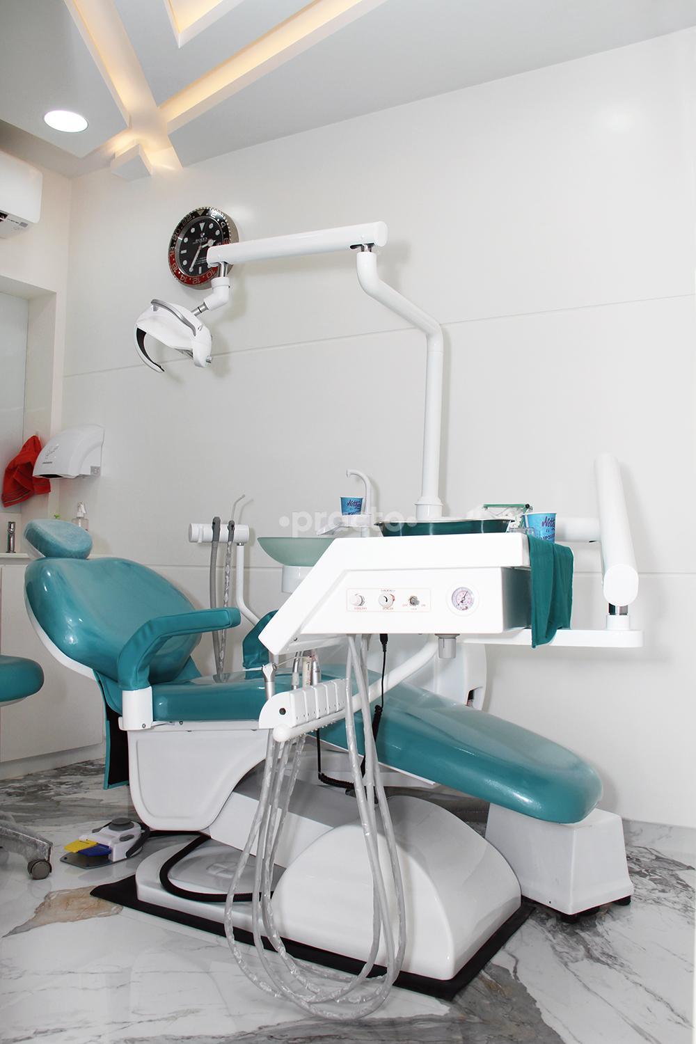 Equipment Area at Asha Advanced Dentistry  Borivali East Mumbai
