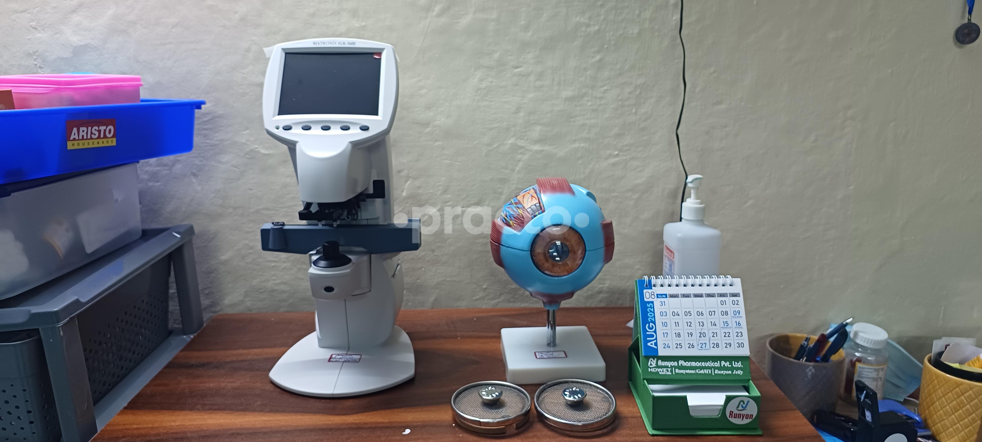 Equipment Area at Navnetram Advanced Eye Care Sector 75 Noida
