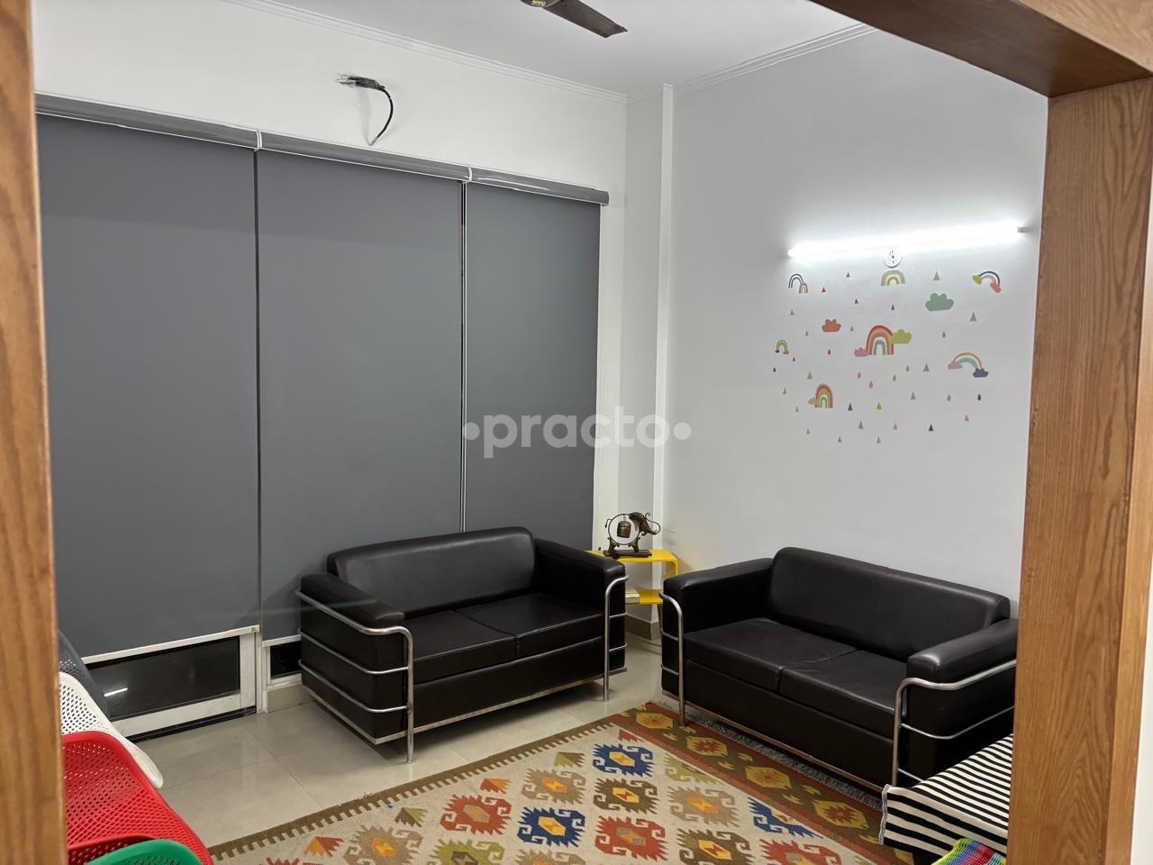 Waiting Area at Kidney and High Blood Pressure Clinic Sector 93 Noida