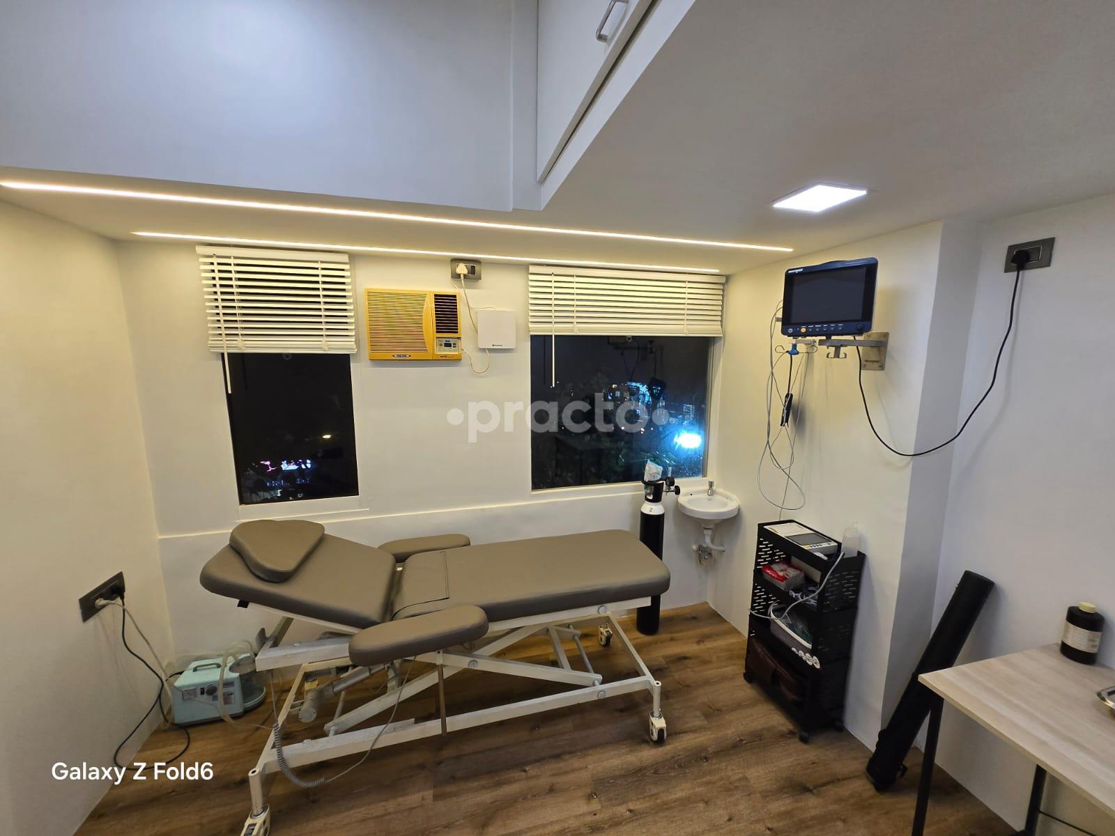 Operation Room at Miracle Chest Speciality Clinic Ghatkopar East Mumbai