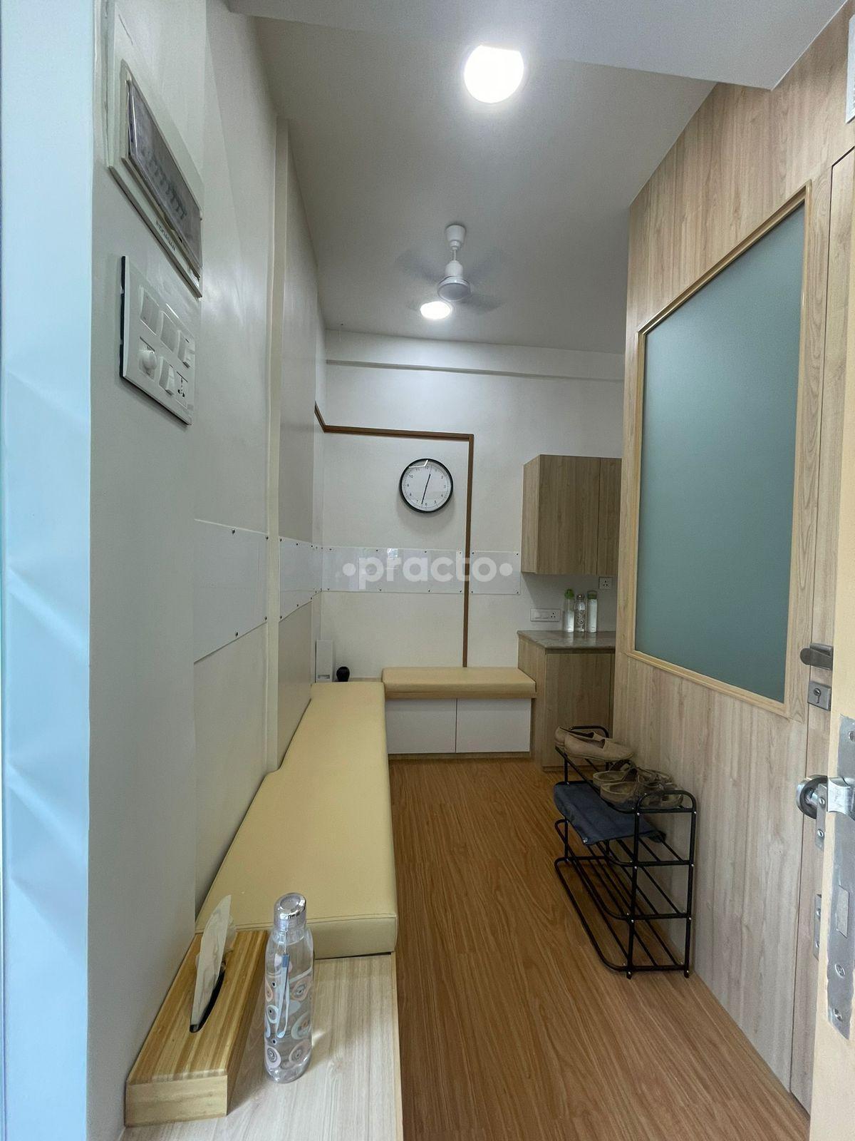 Reception Area at Advaya Health Seven Bungalows Mumbai